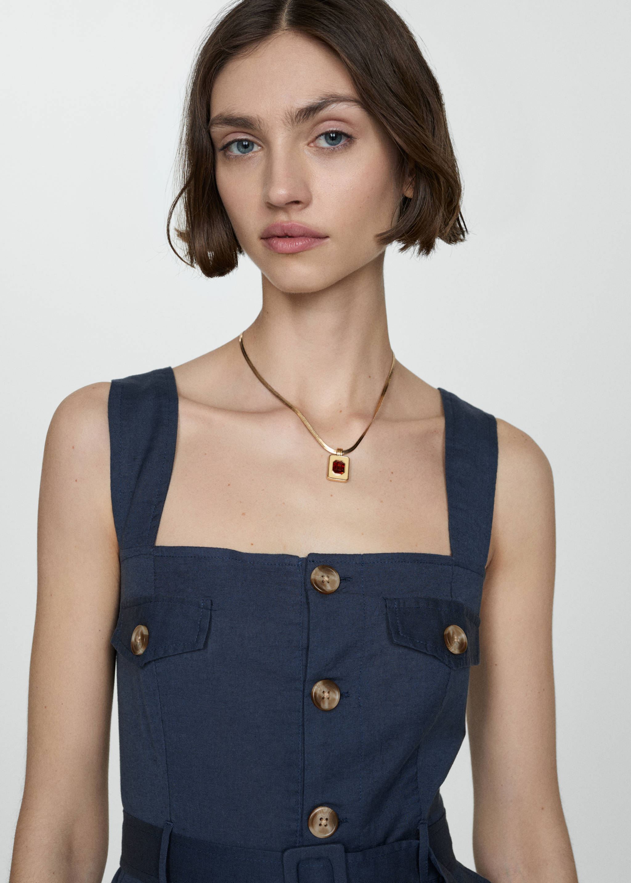 Ολόσωμη φόρμα κοντή κουμπιά - Λεπτομέρεια του προϊόντος 1