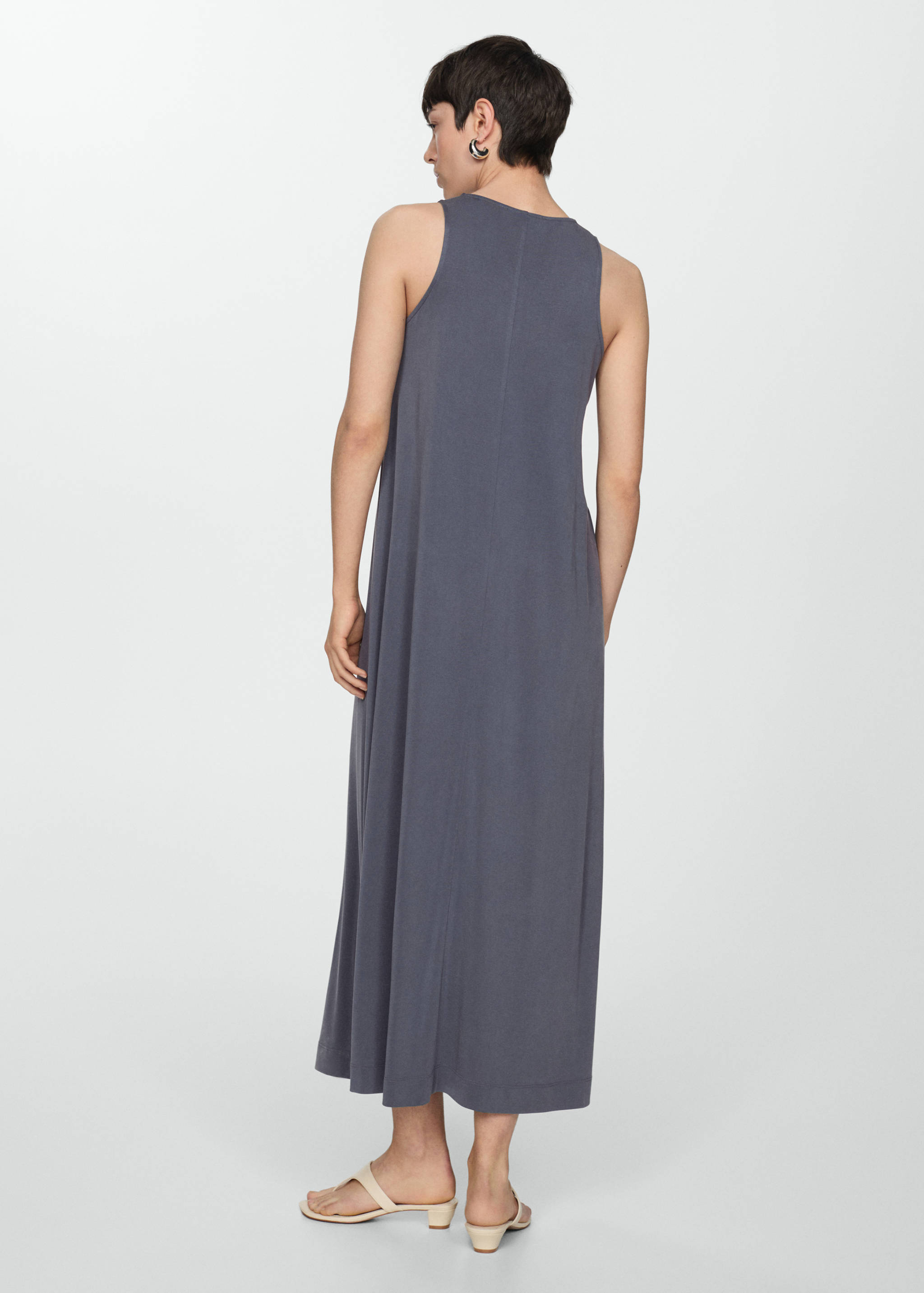 Long dress with straps - Reverse of the article