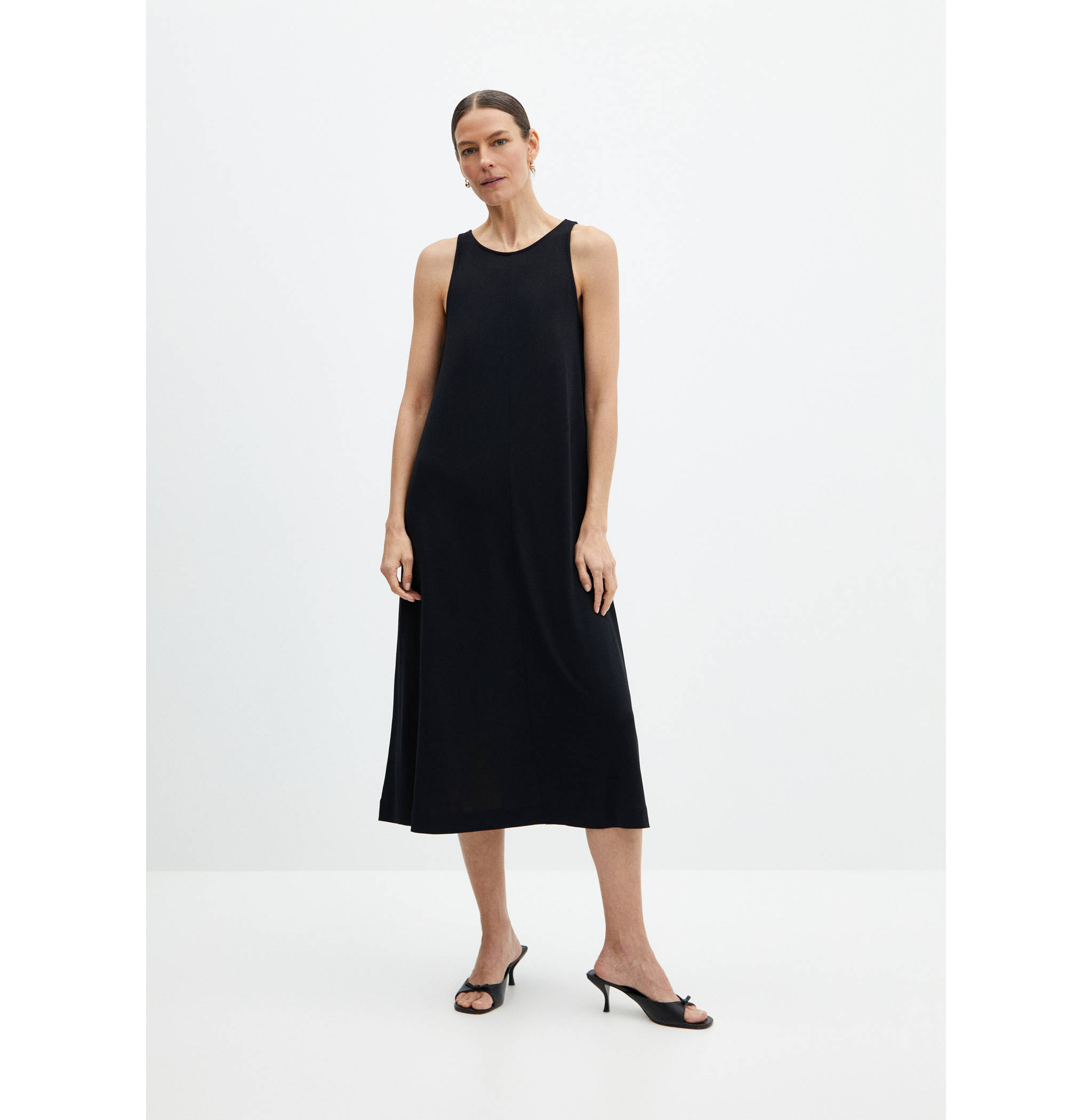 Long dress with straps - General plane