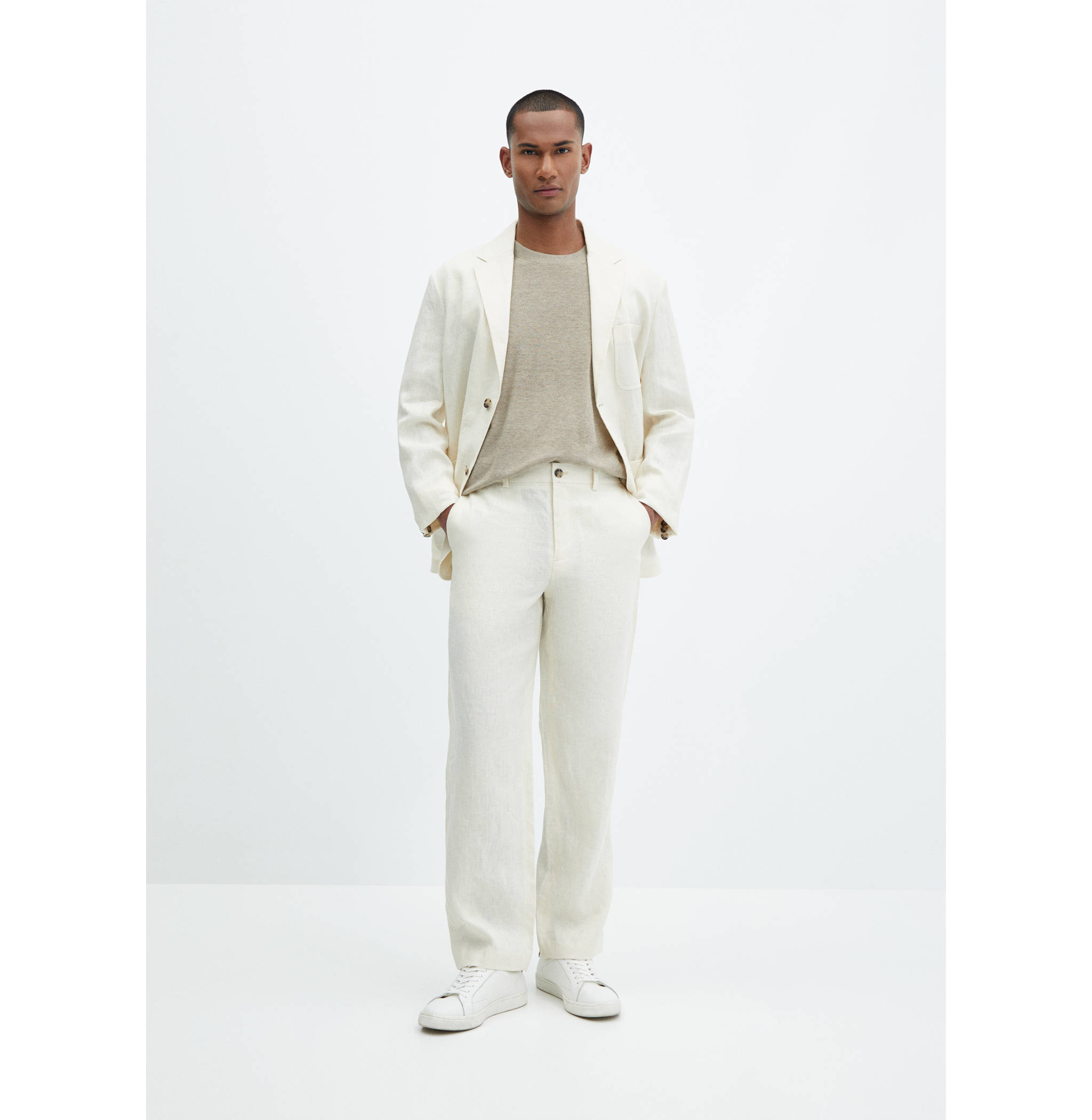 Calças de 100% linho relaxed fit - Plano geral
