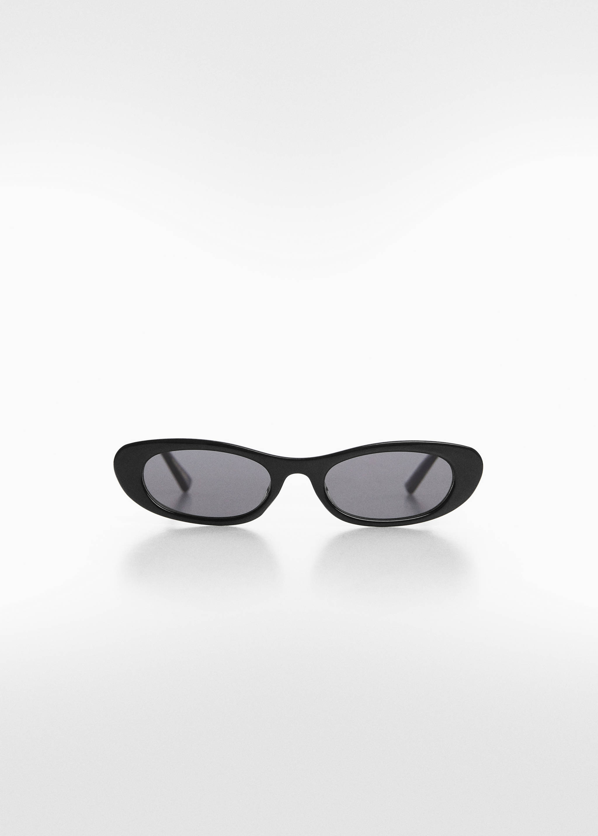 Oval sunglasses - Article without model