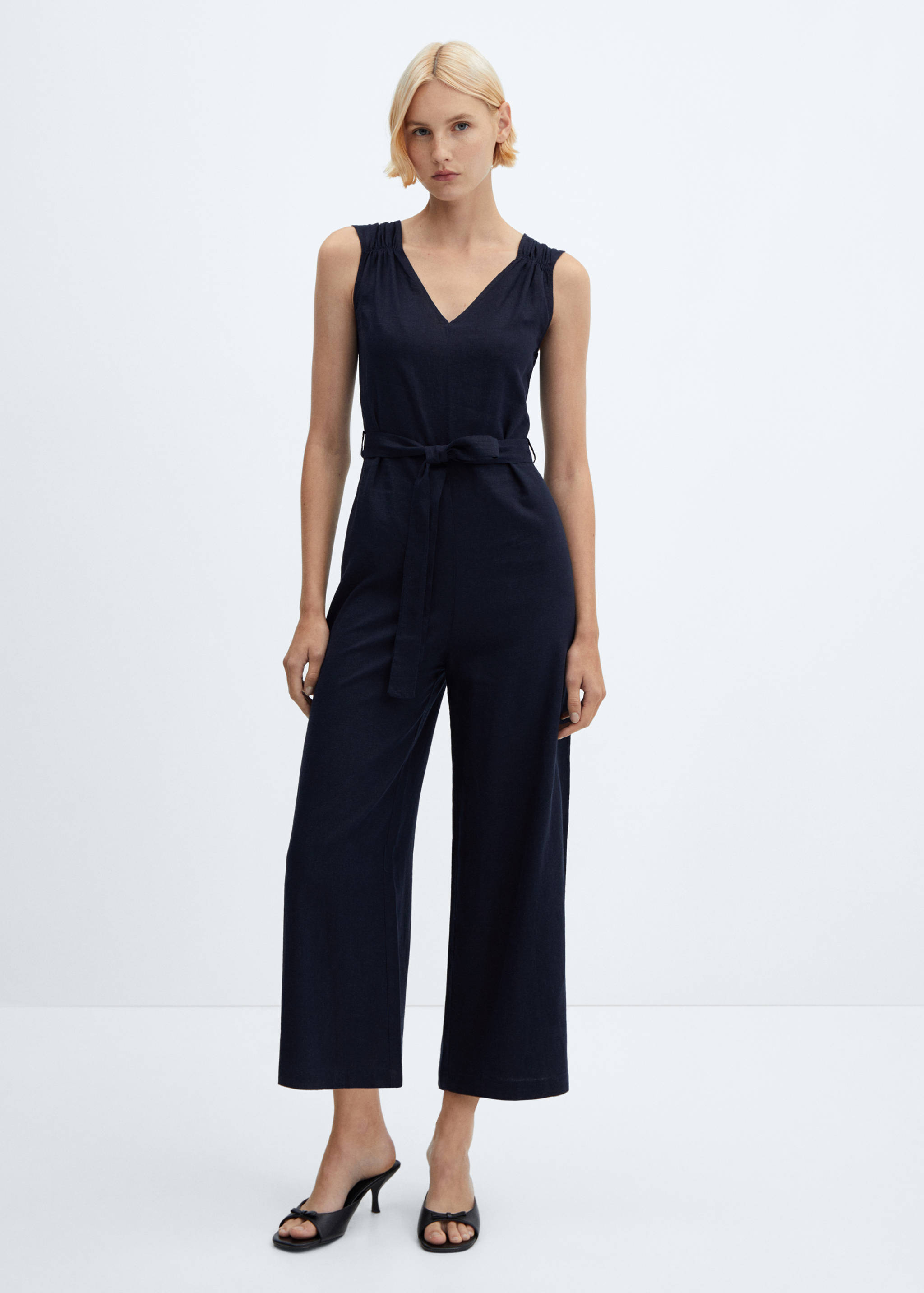 Belt linen jumpsuit - General plane