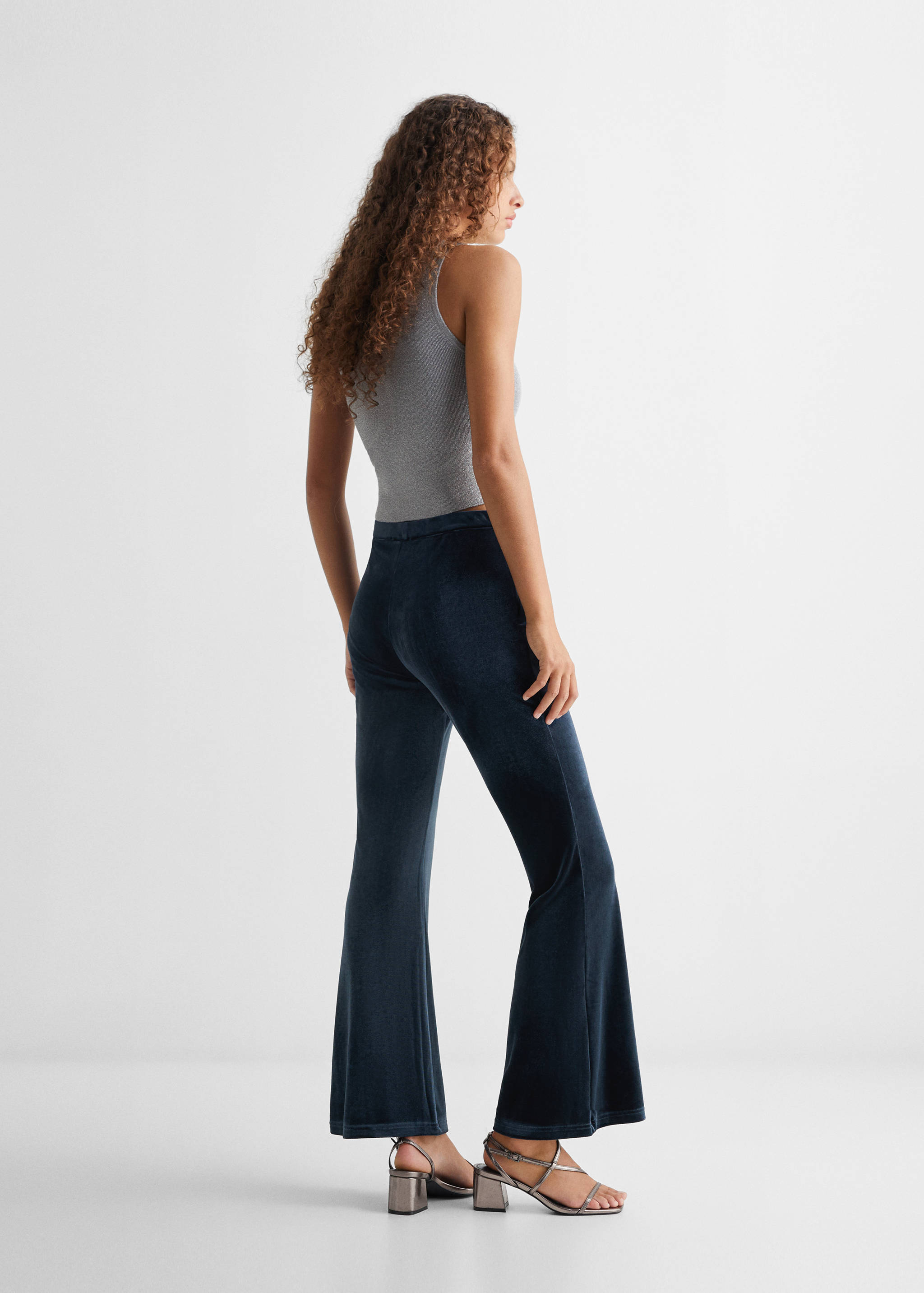 Pantalon droit en velours - Verso de l’article