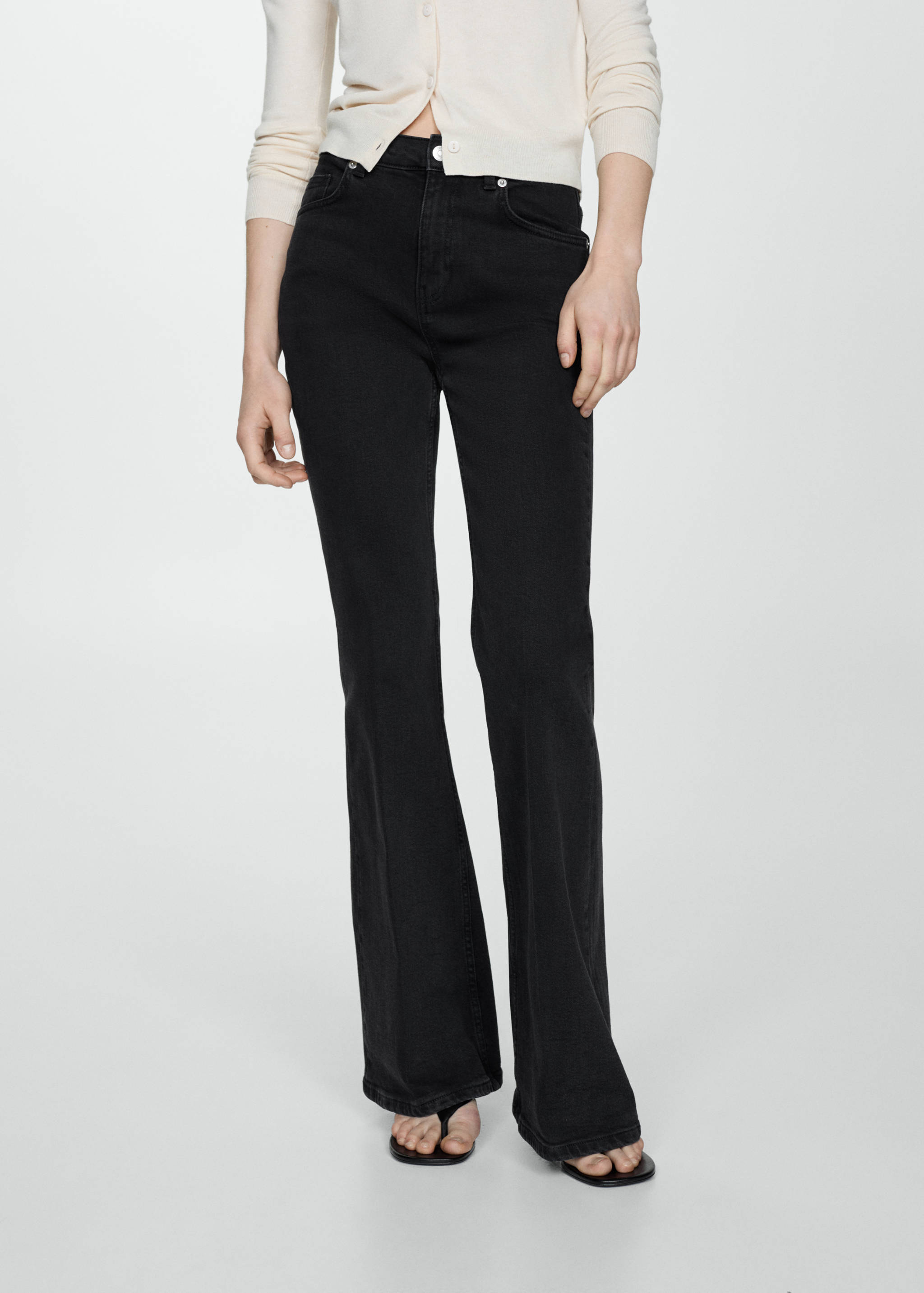 High-waist flared jeans - Medium plane