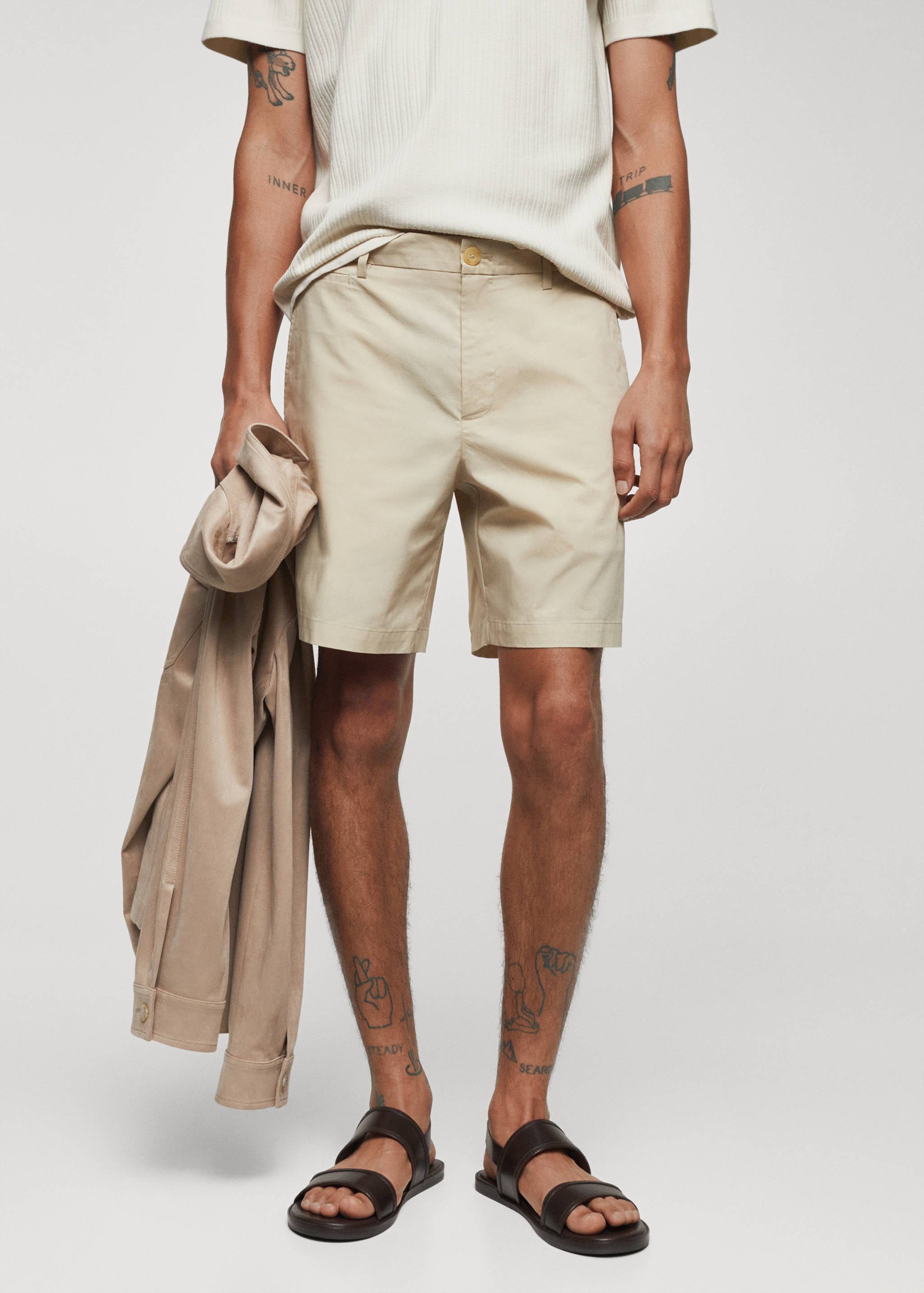 Bermudas slim fit algodón - Plano medio