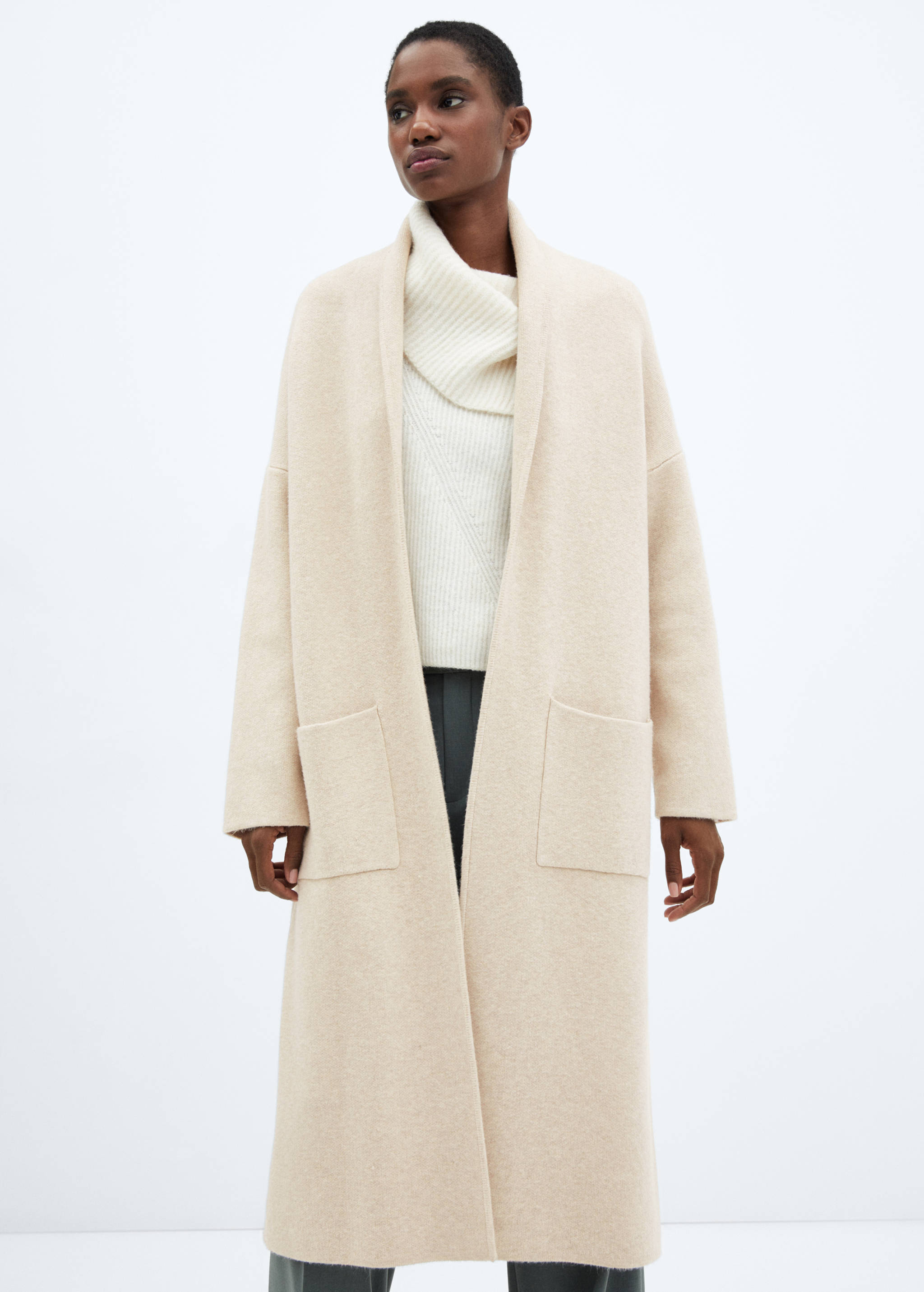 Oversized knitted coat with pockets - Medium plane