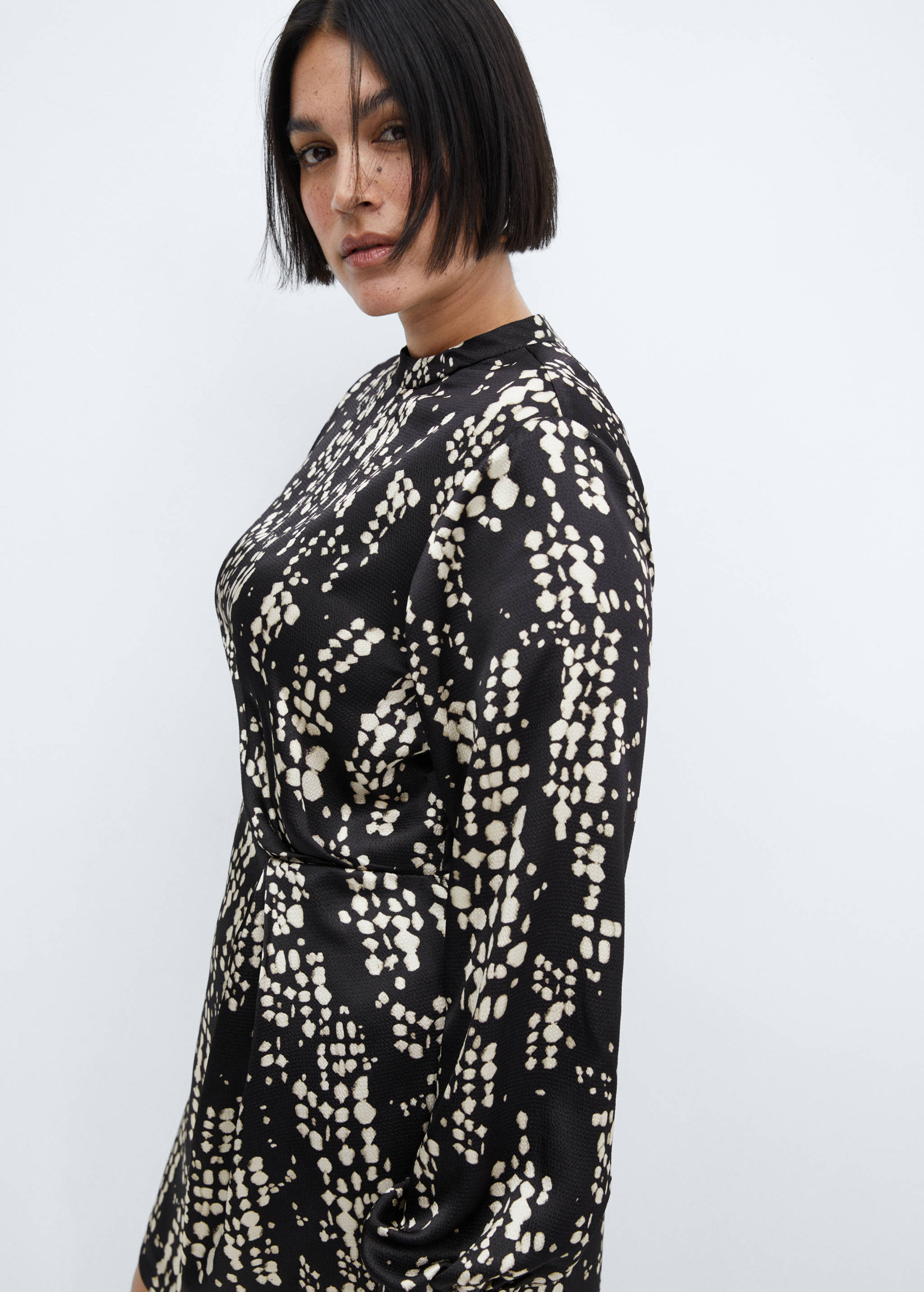 Robe imprimée plissée - Détail de l'article 4