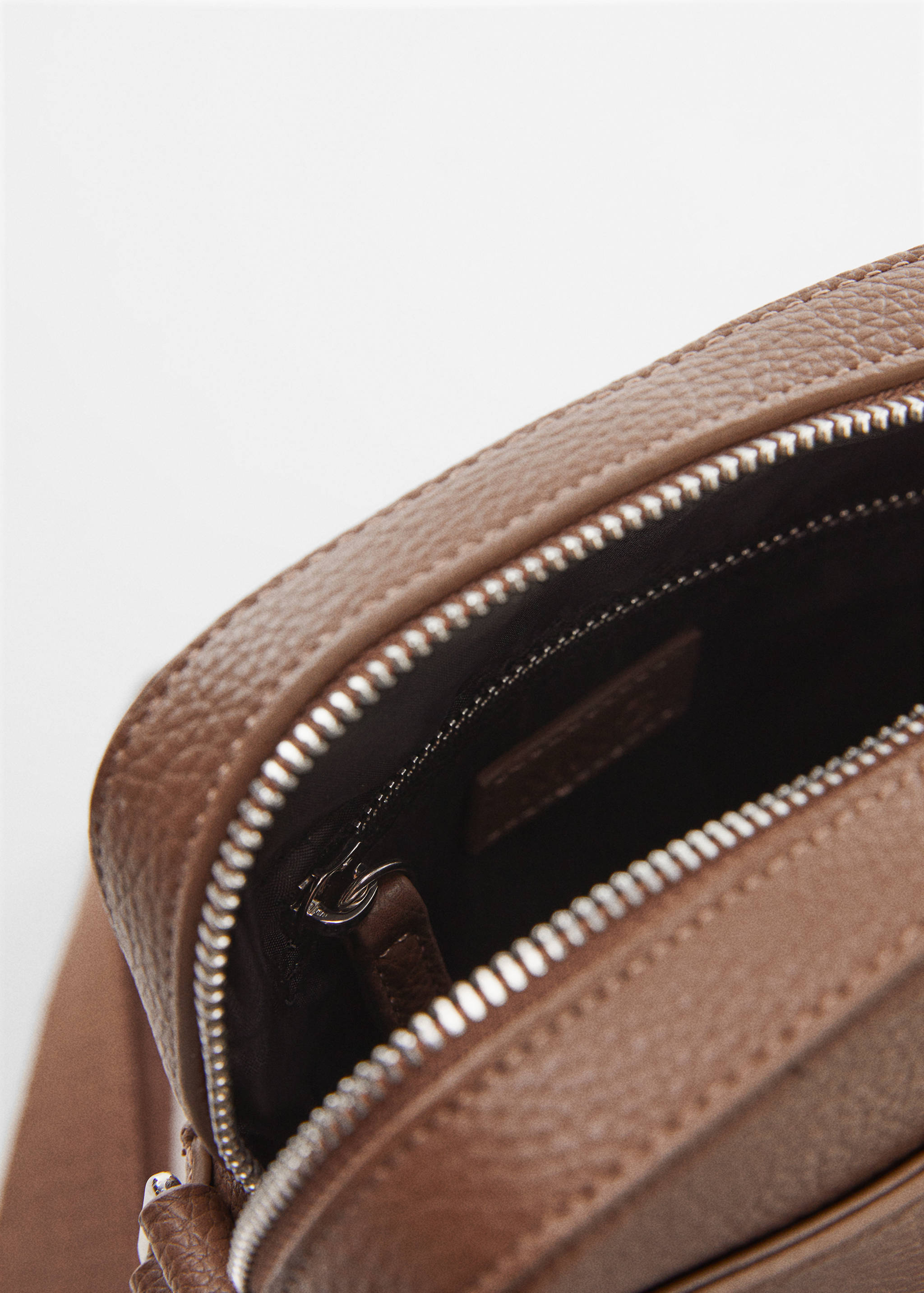 Bandolera efecto piel abatanada - Detalle del artículo 1