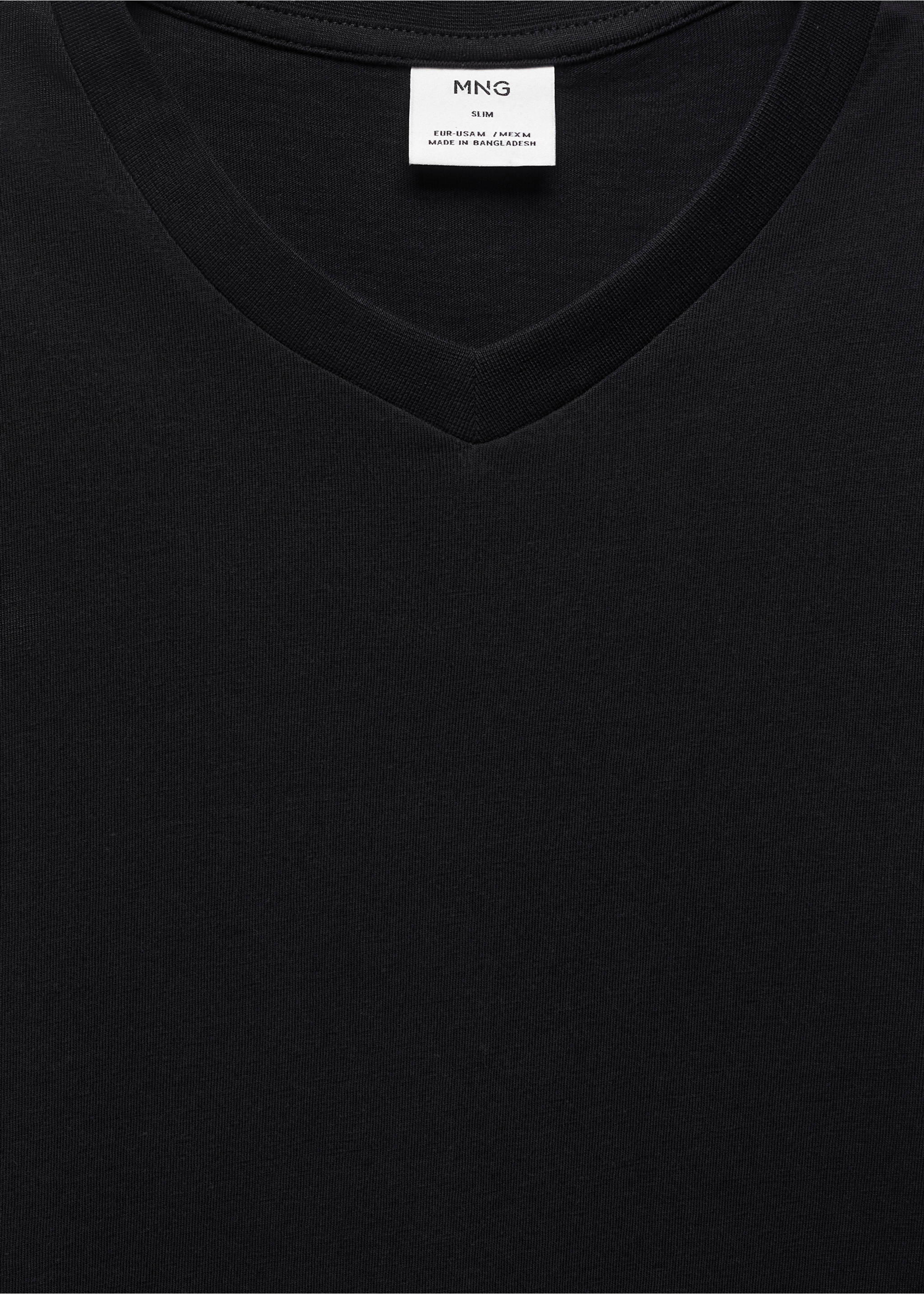Camiseta básica algodón cuello pico - Detalle del artículo 8, Negro. Ref: 67090643-00.