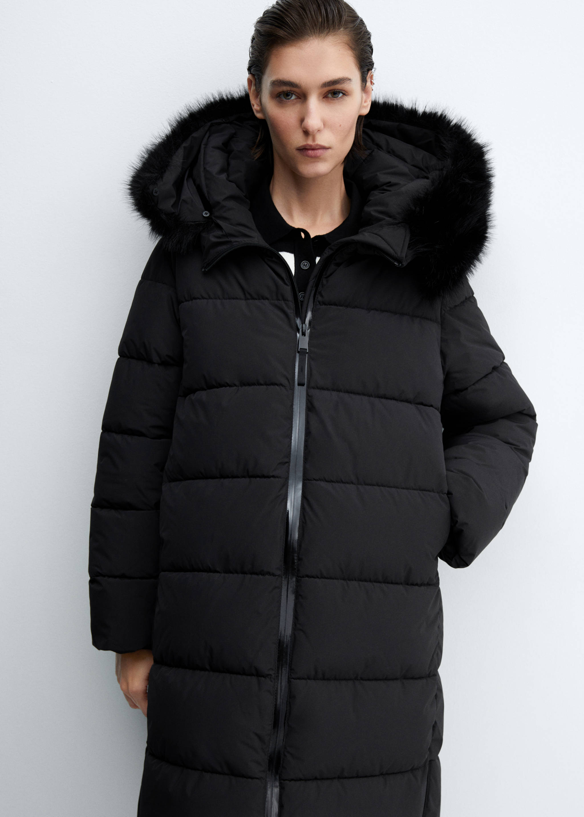 Puffer coat with fur-effect hood - Details of the article 6