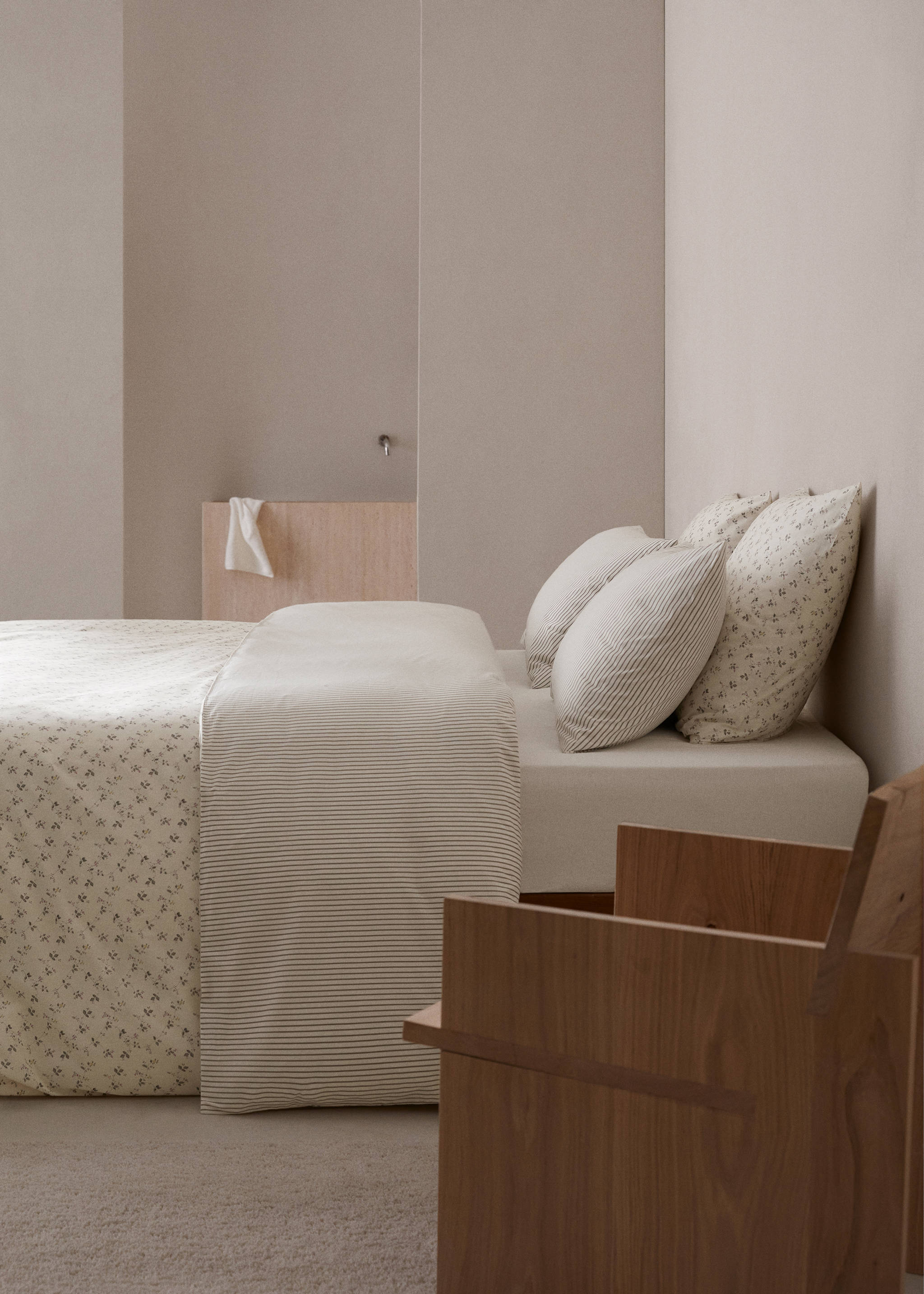 Funda nórdica reversible flores y rayas cama 180cm - Plano general