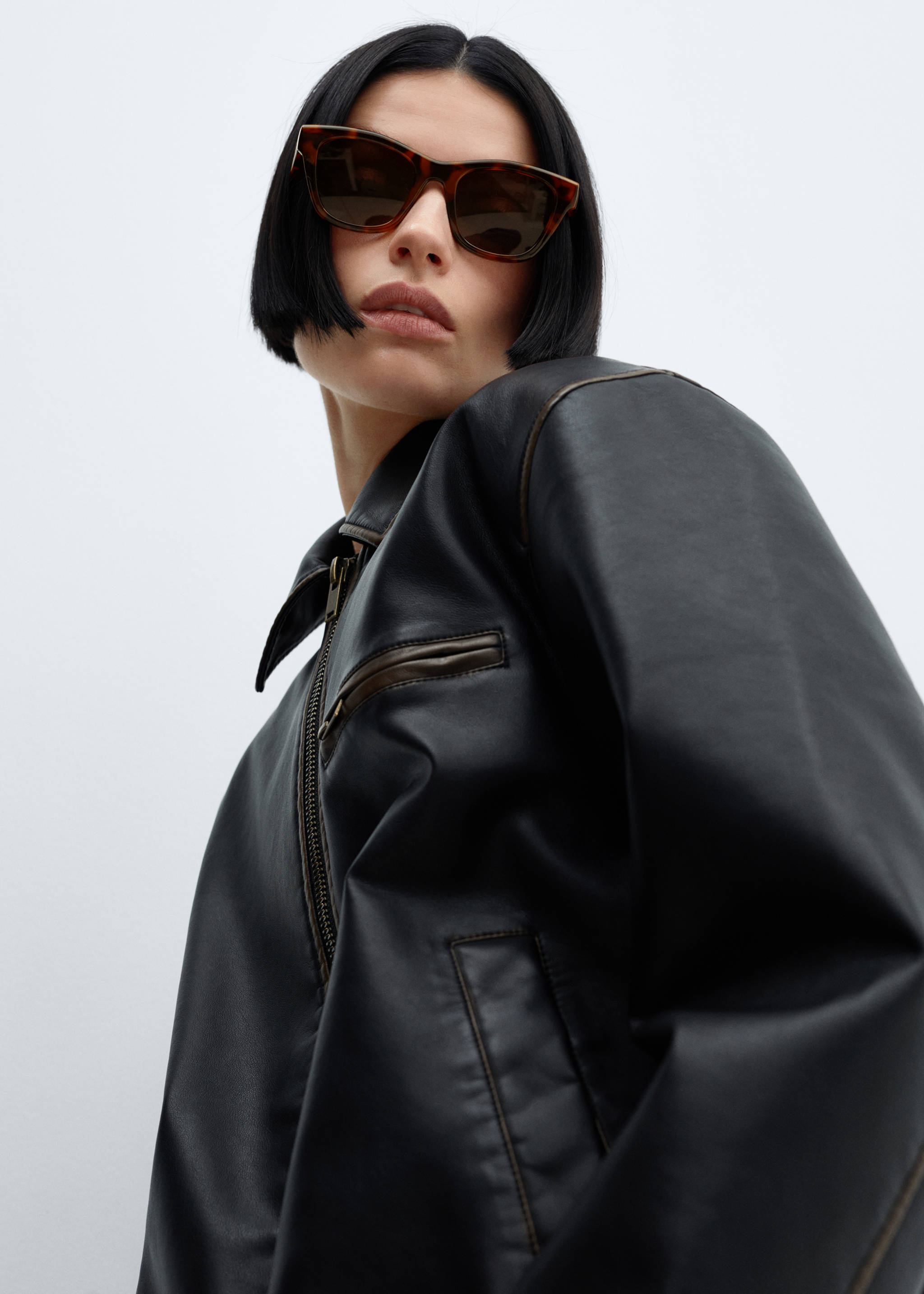 Resin frame sunglasses - General plane