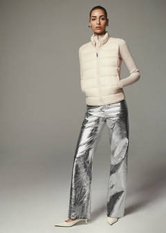 Ultra-light quilted gilet — Ecru 6