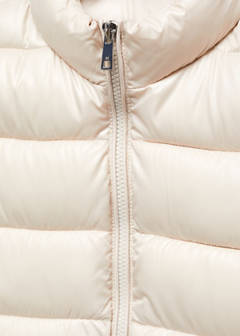 Ultra-light quilted gilet — Ecru 11