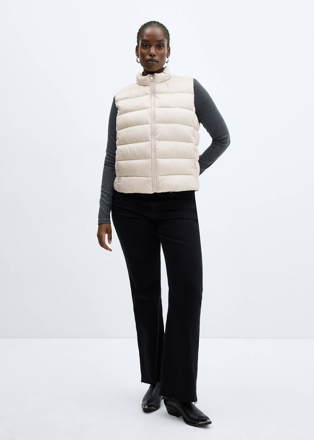 Ultra-light quilted gilet — Ecru