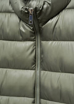 Ultra-light quilted gilet — Green 8