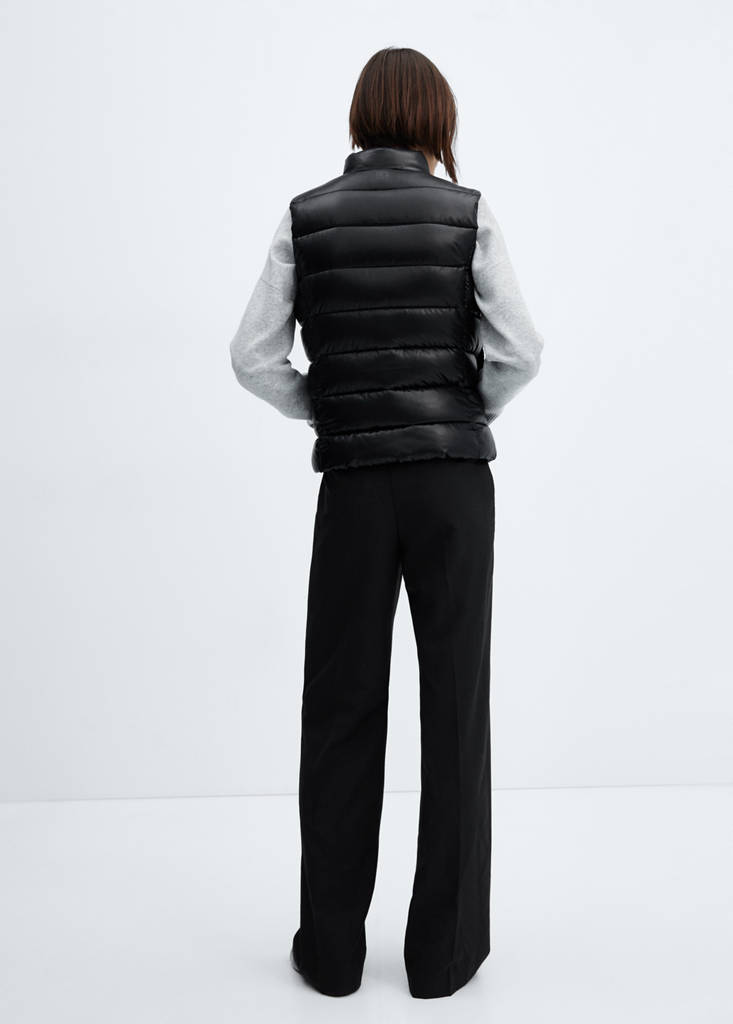 Ultra-light quilted gilet — Black