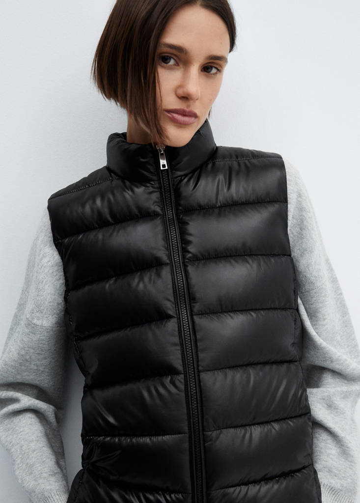 Ultra-light quilted gilet — Black