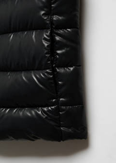 Ultra-light quilted gilet — Black 10