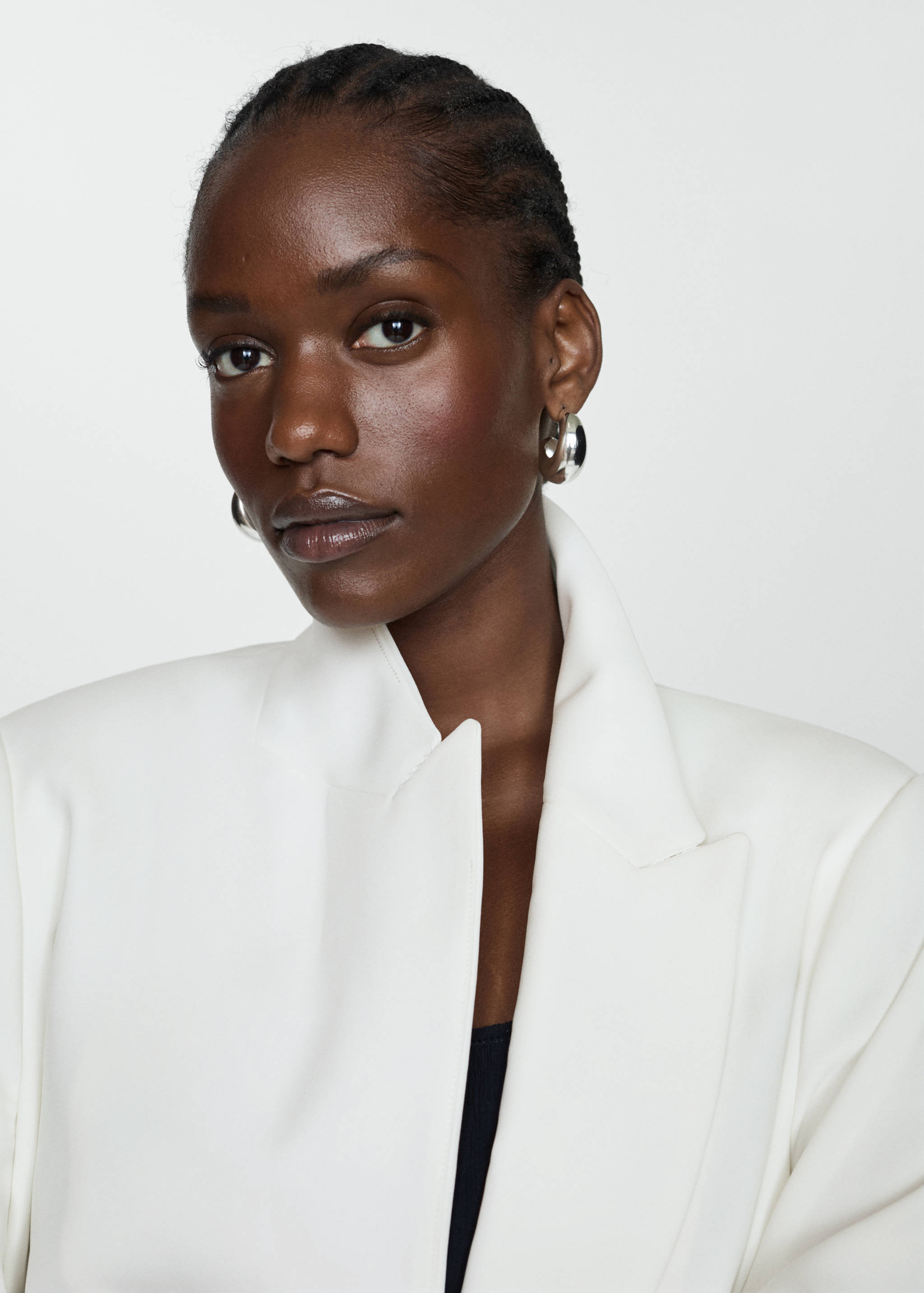 Tailored jacket with turn-down sleeves - Details of the article 4