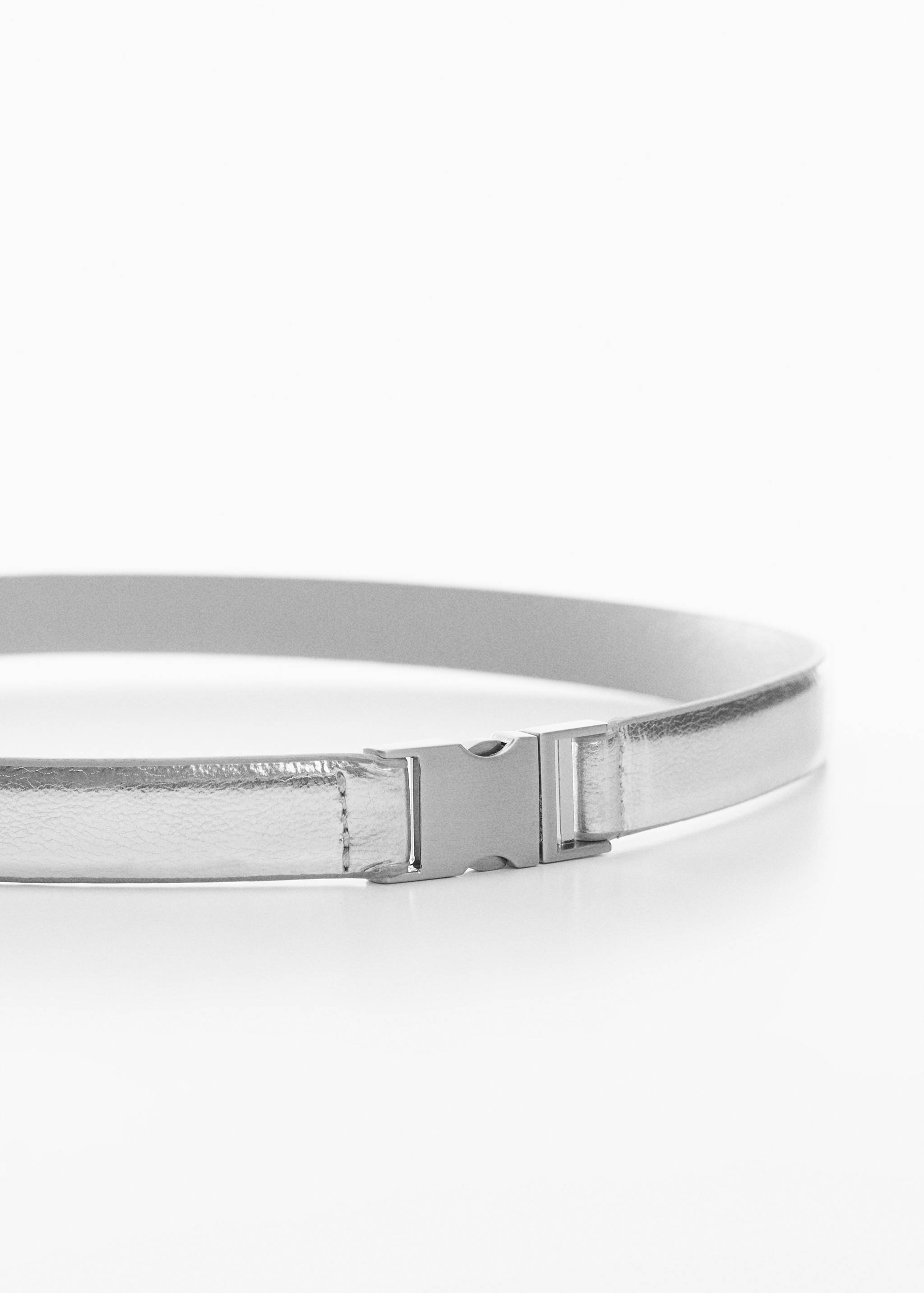 Metal fastening leather belt - Details of the article 2