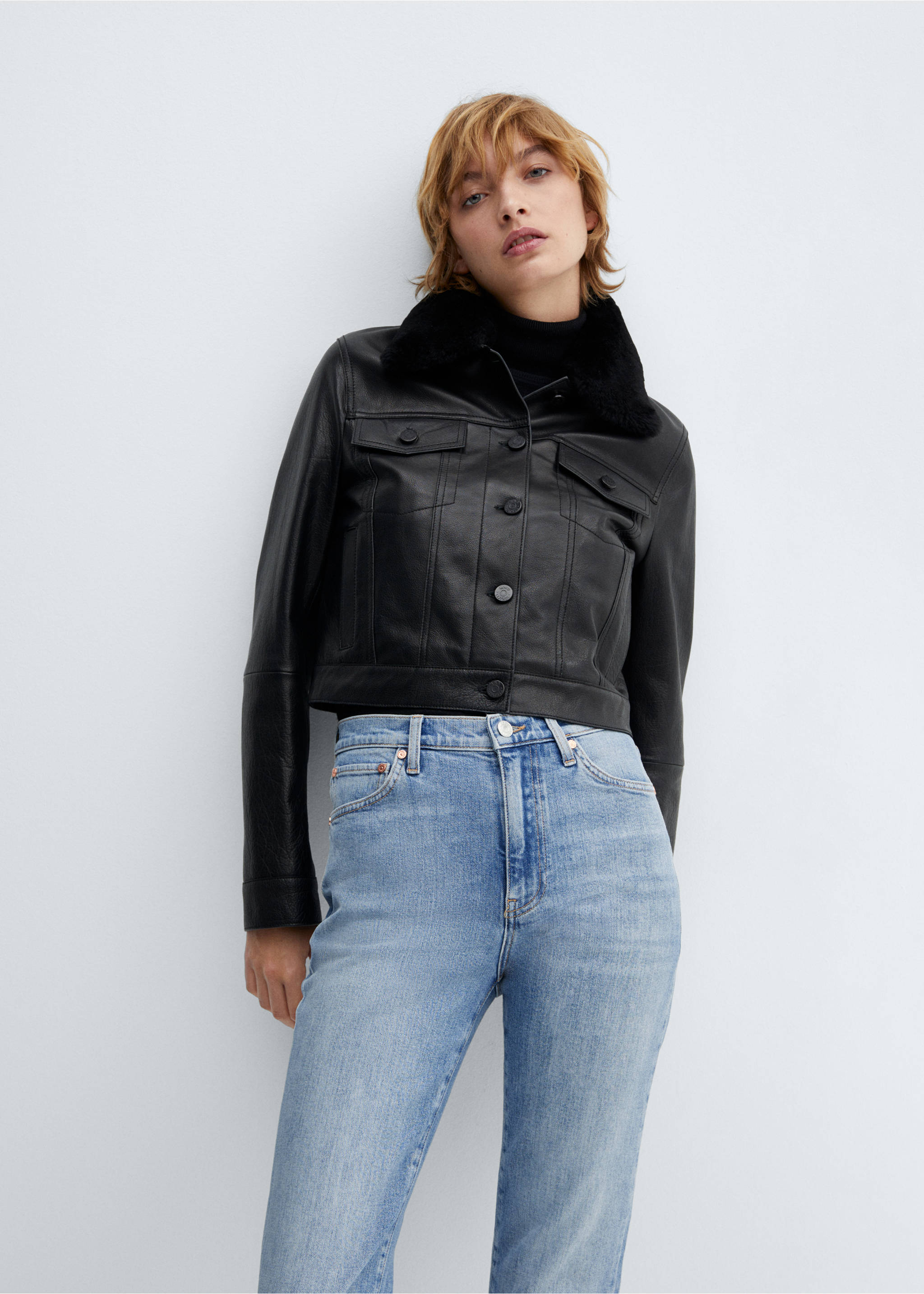 Claudia slim-fit cropped jeans - Details of the article 2, Medium Blue. Ref: 67094013-00.