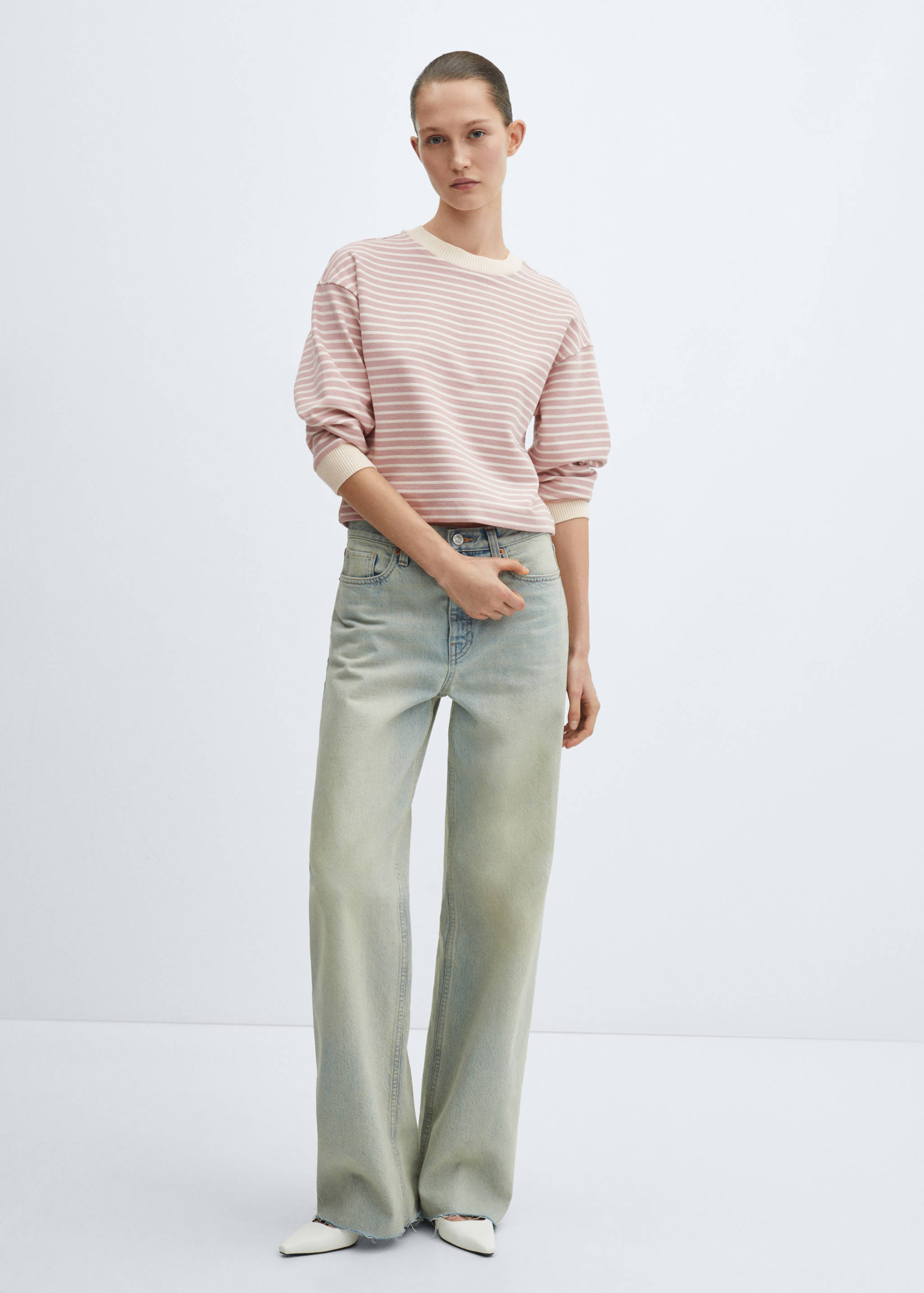 Striped knitted sweatshirt - General plane