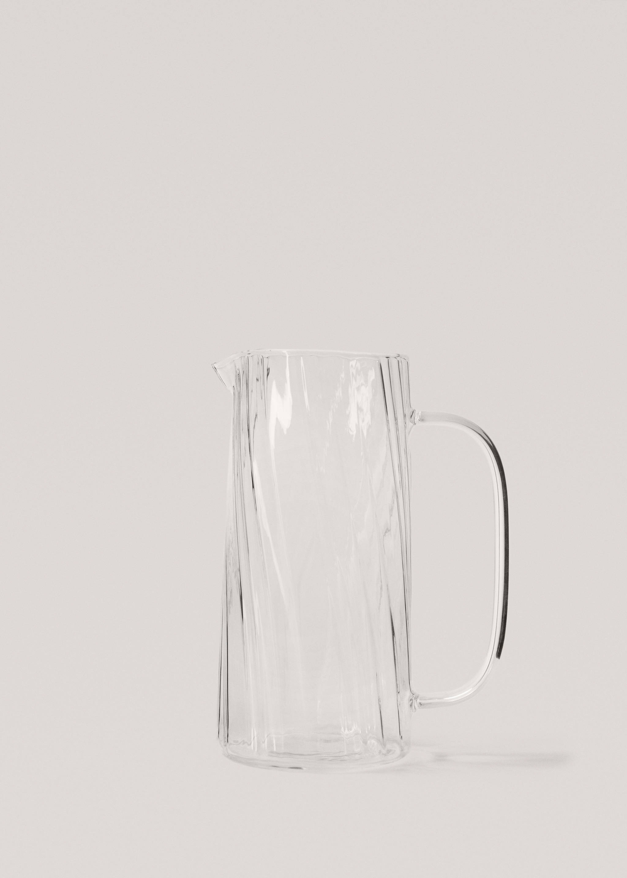 Embossed borosilicate jug - Article without model