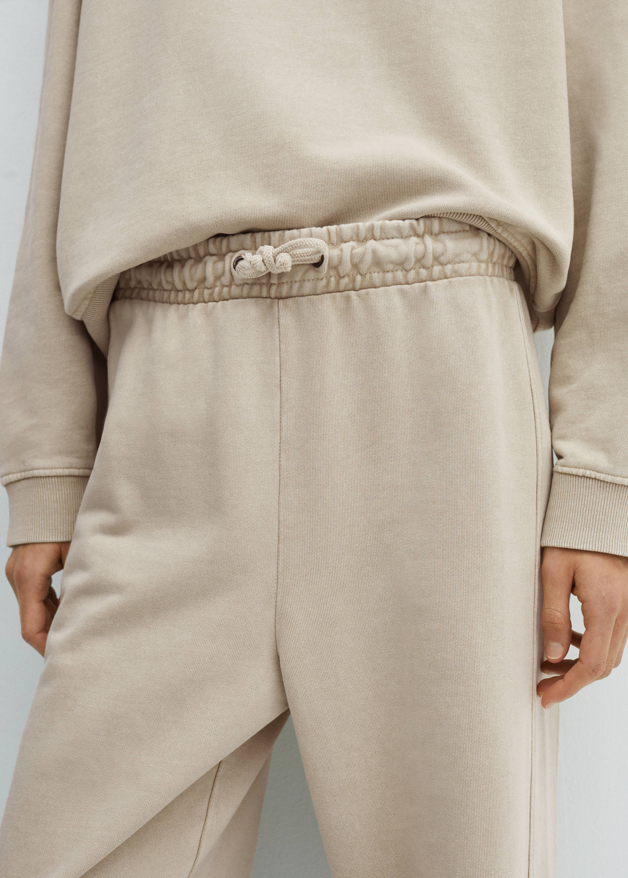 Washed trousers with elastic waist - Details of the article 1