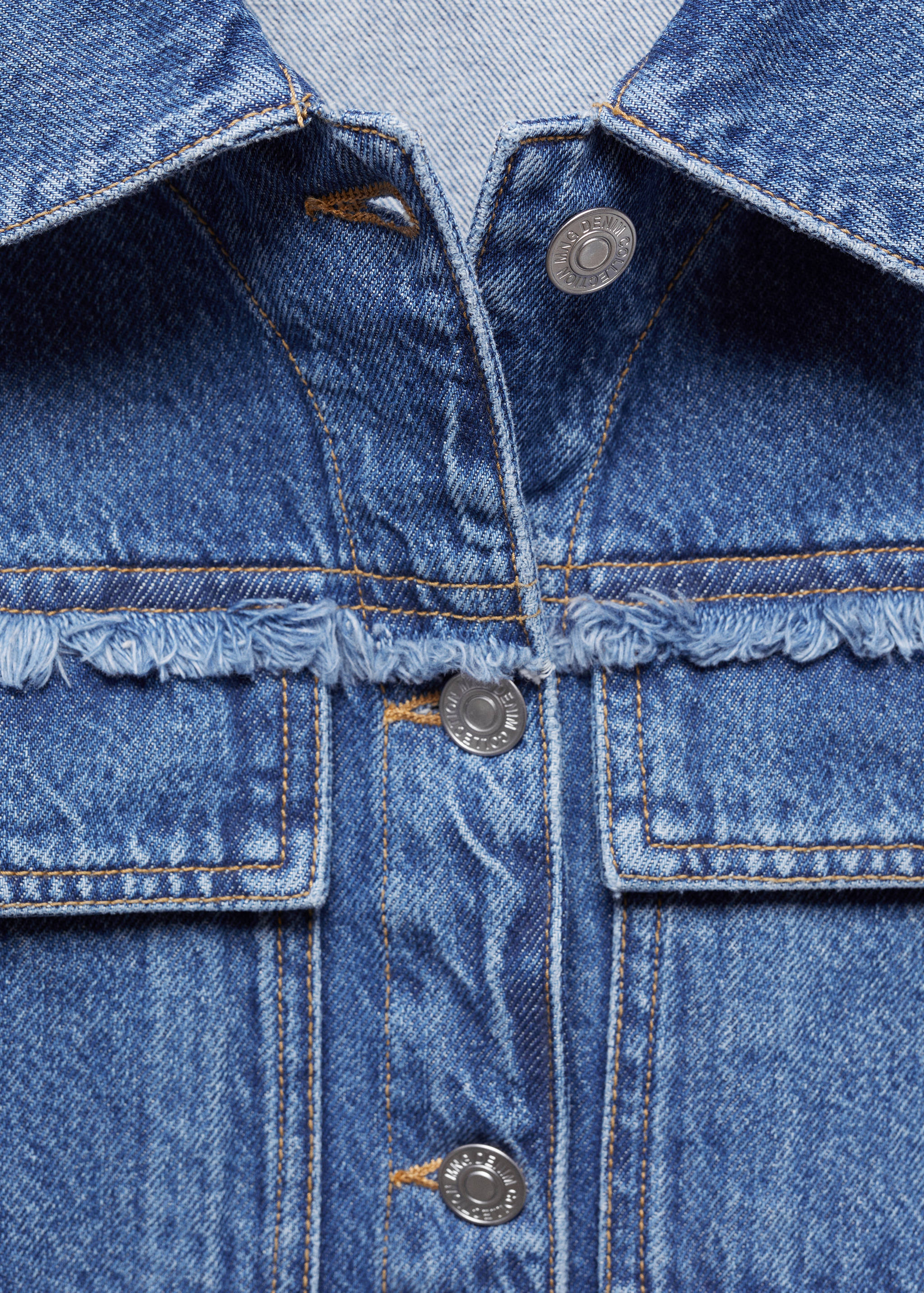 Pocketed denim jacket - Details of the article 8