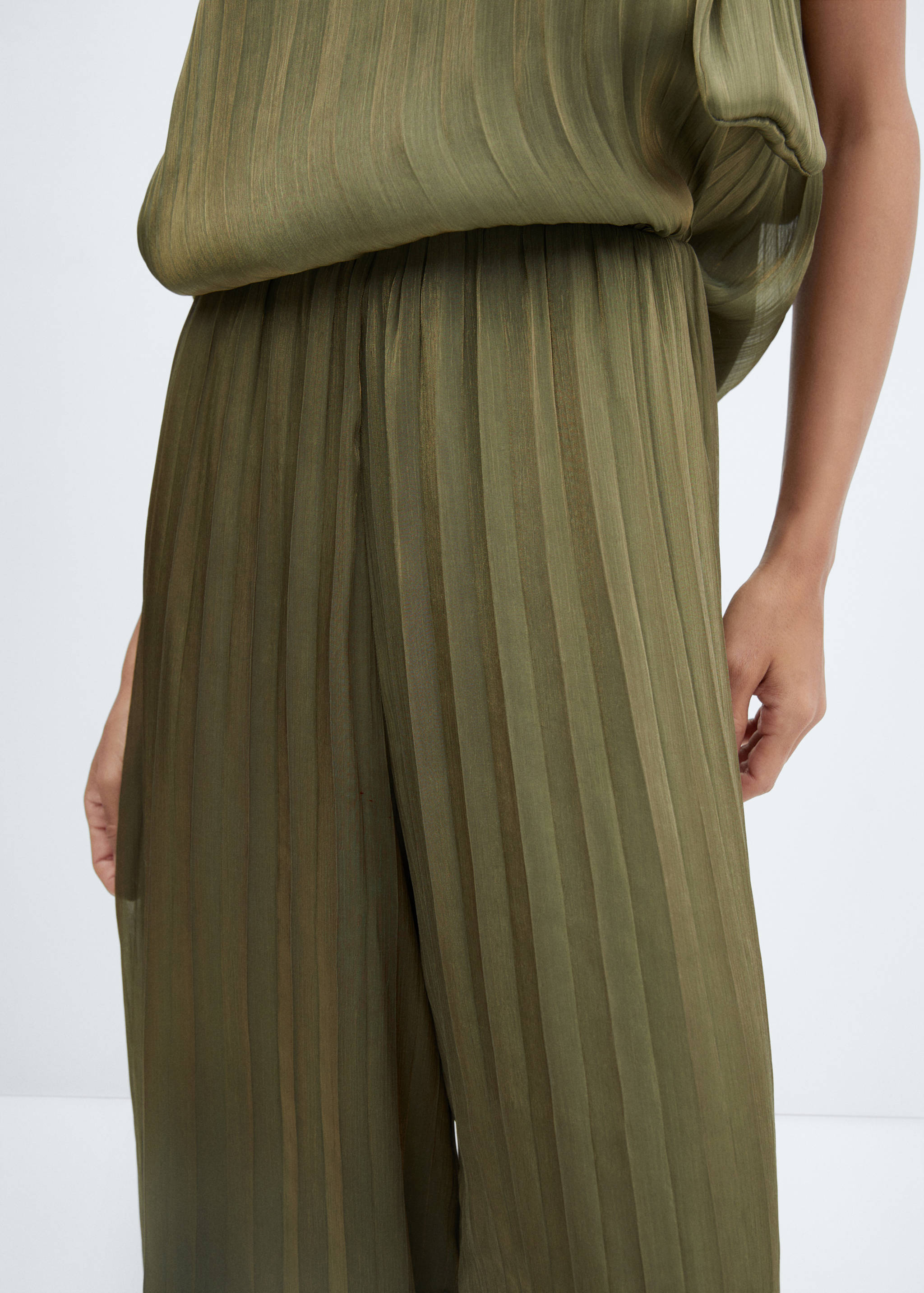 Pleated wide leg trousers - Details of the article 6