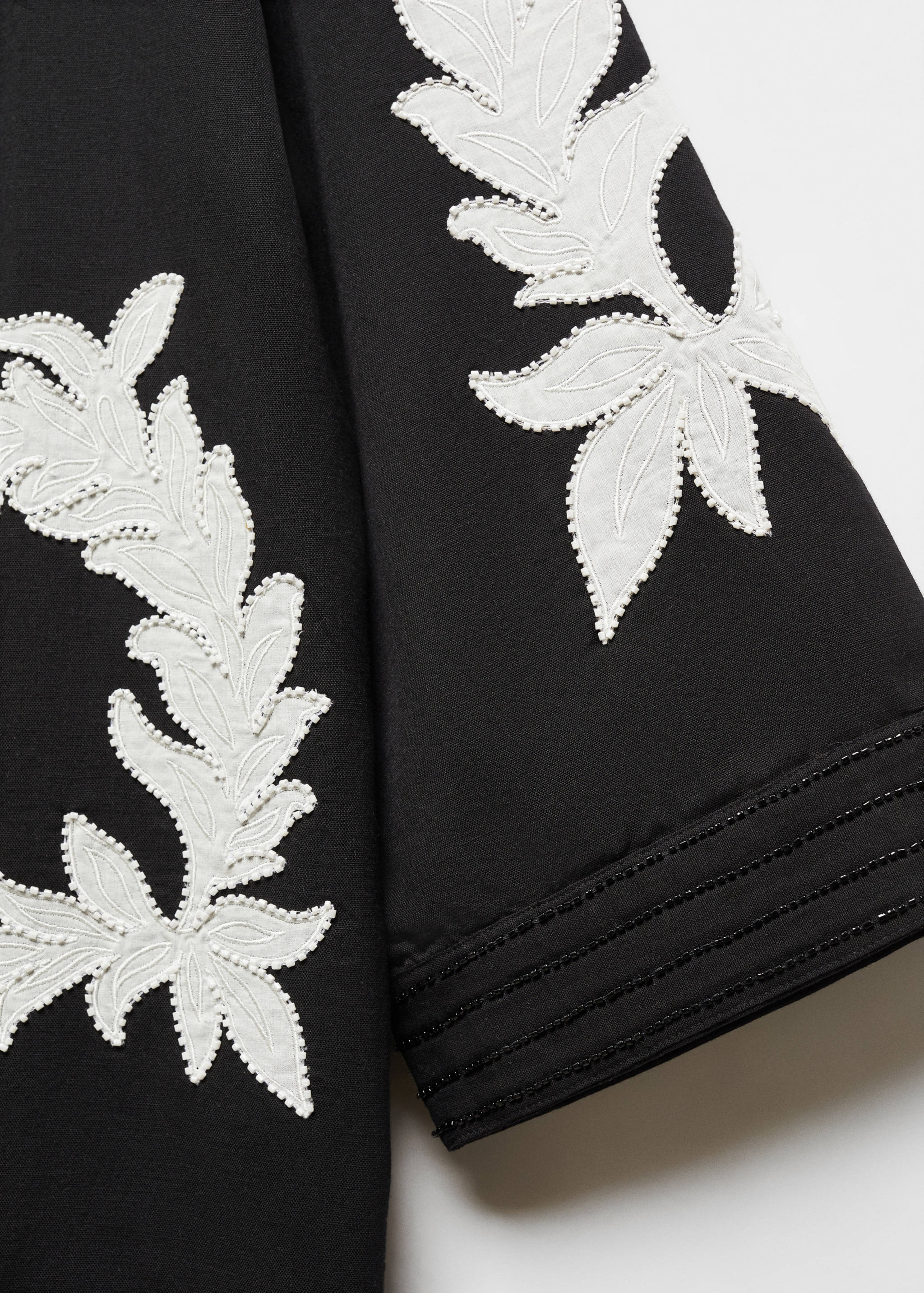 Caftan brodé à fleurs - Détail de l'article 8