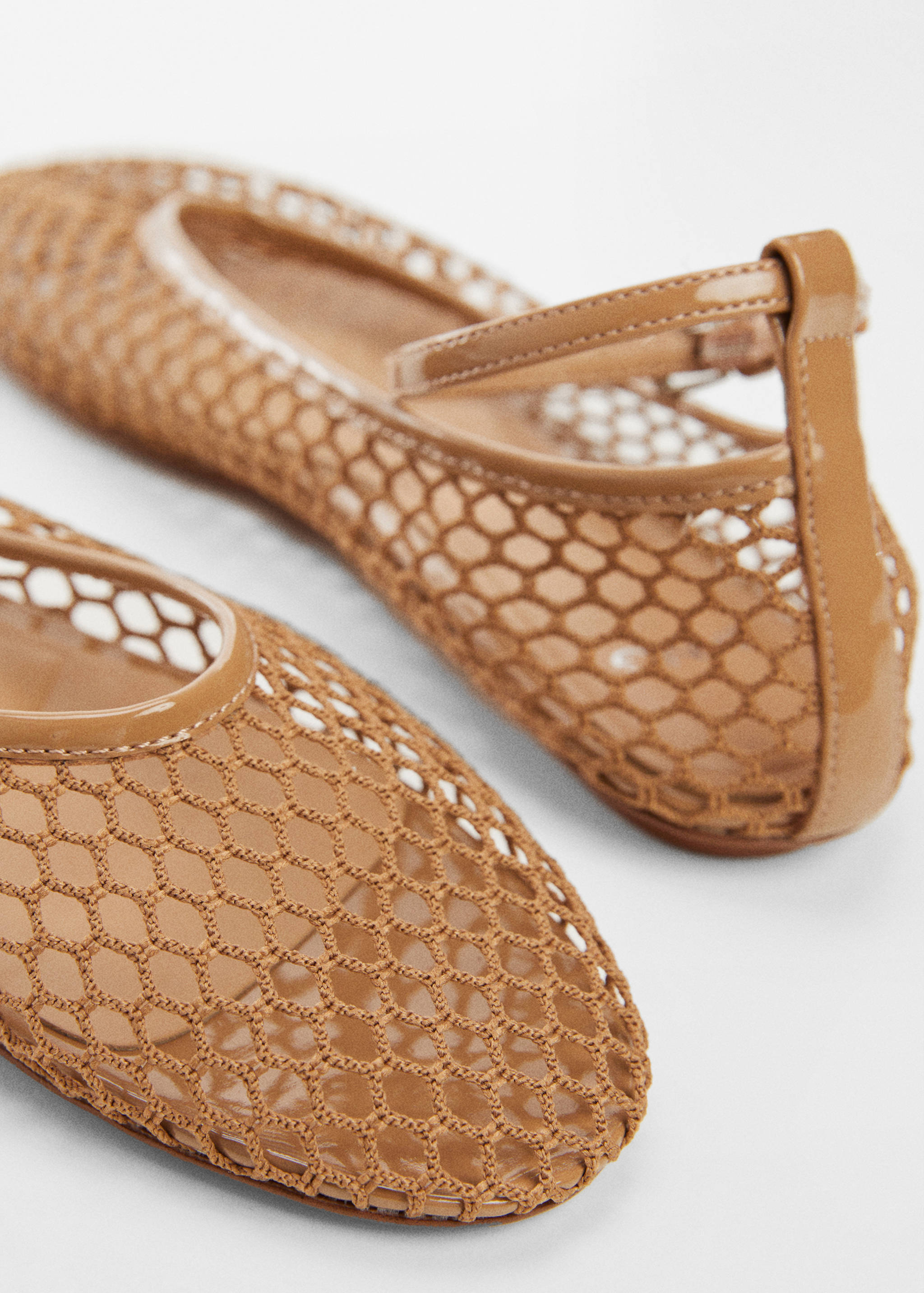 Ballet flats with mesh bracelet - Details of the article 2