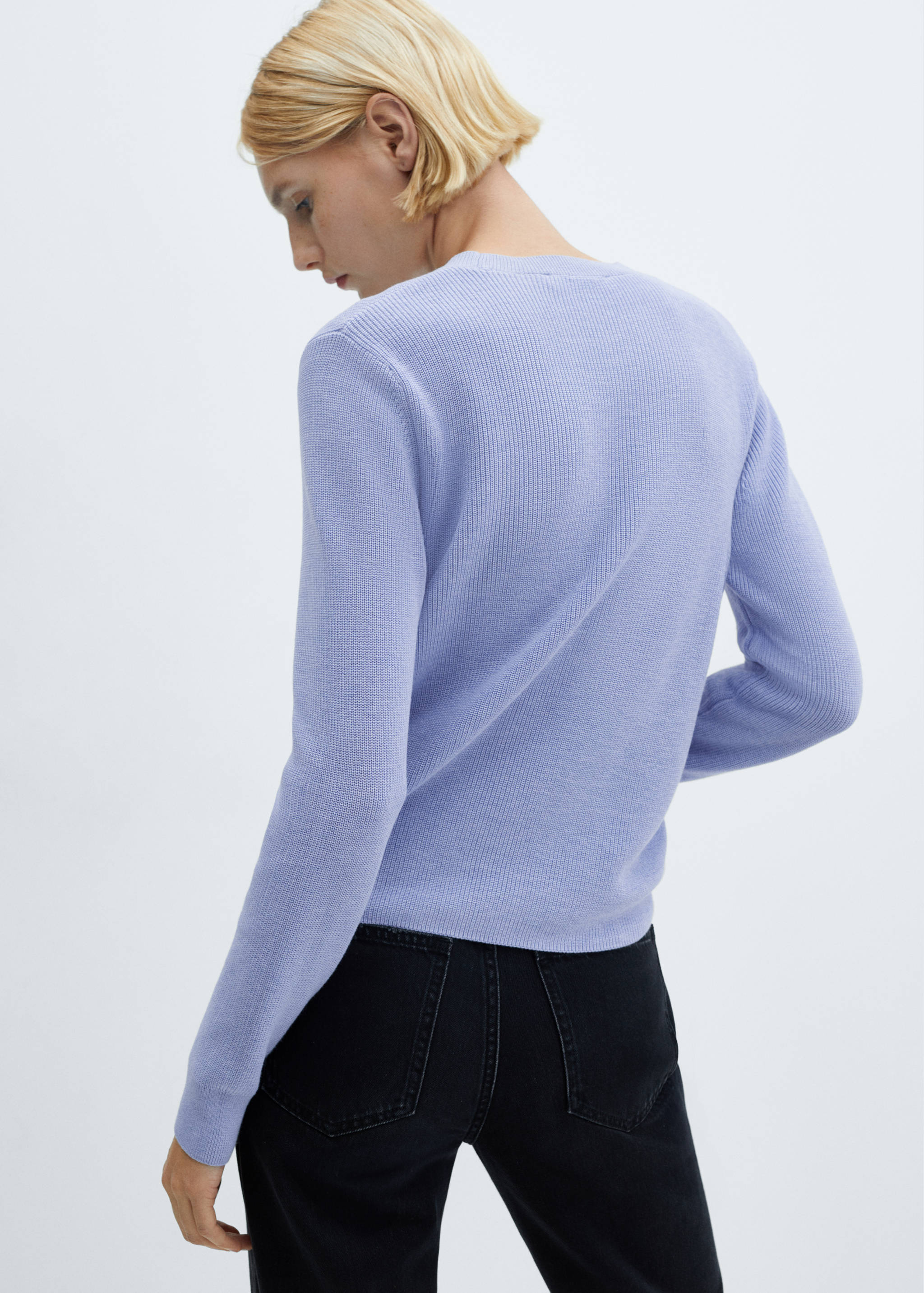 Round-neck knitted sweater - Reverse of the article