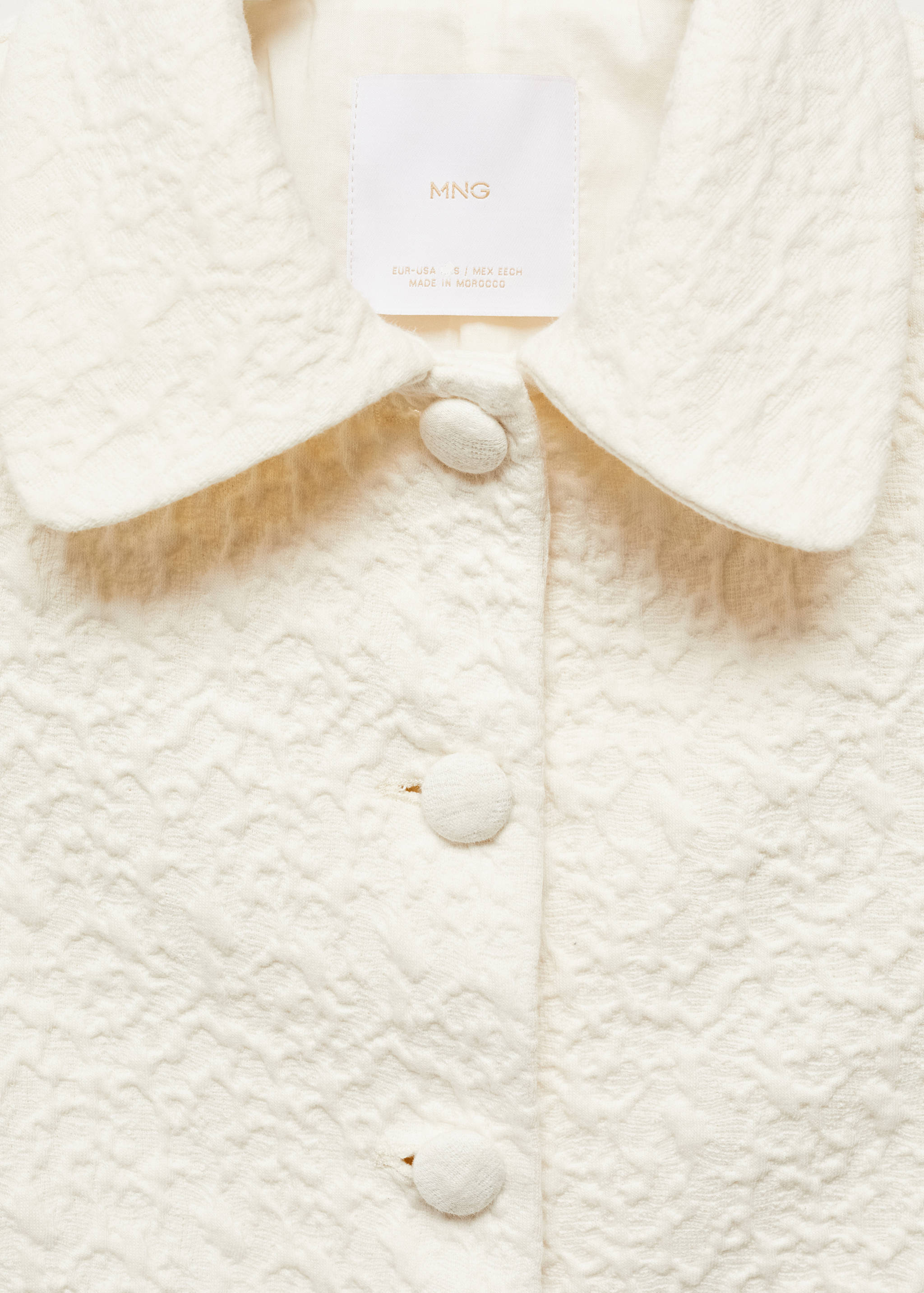 Buttoned texture jacket - Details of the article 8