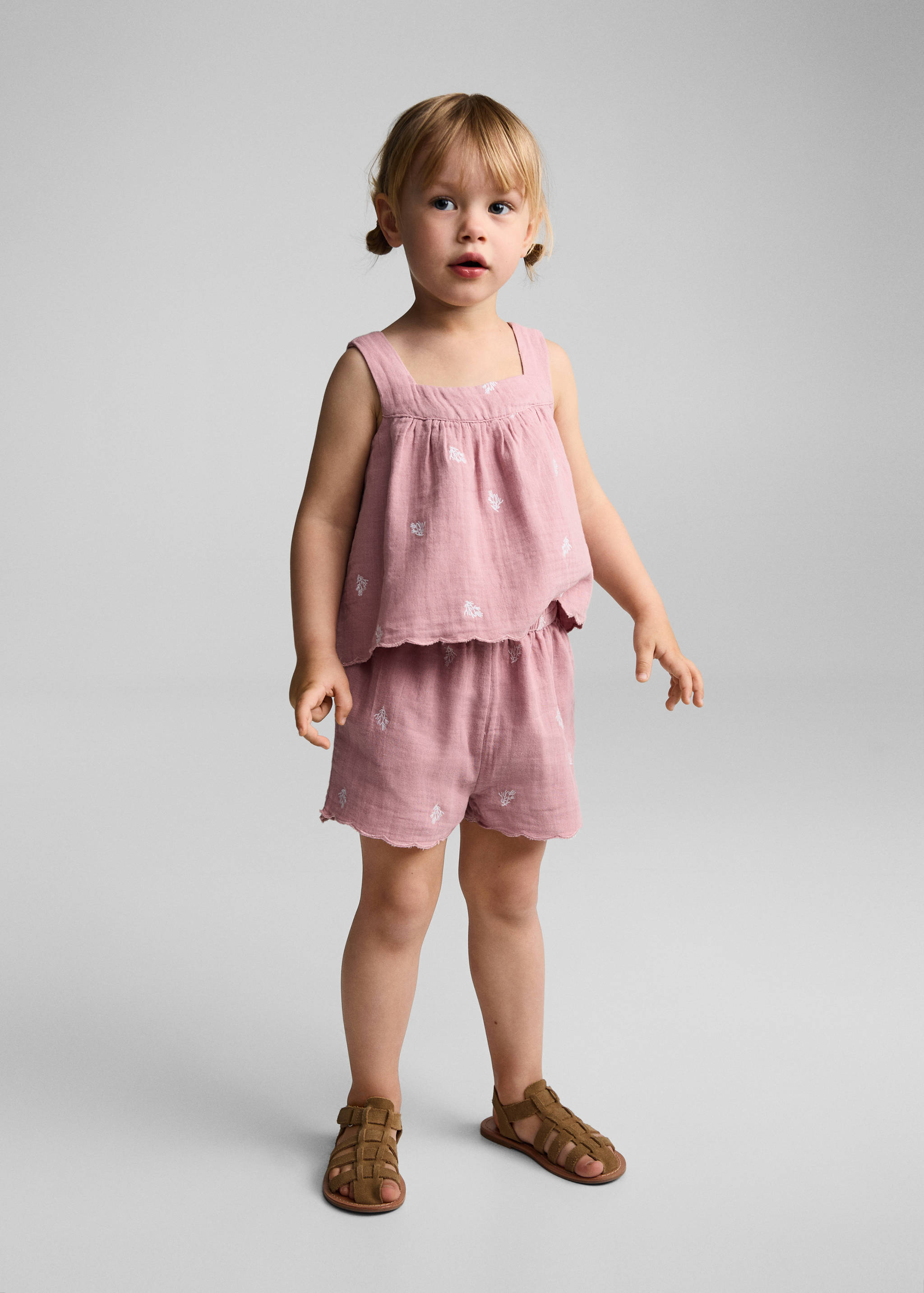 Printed cotton-blend short - General plane