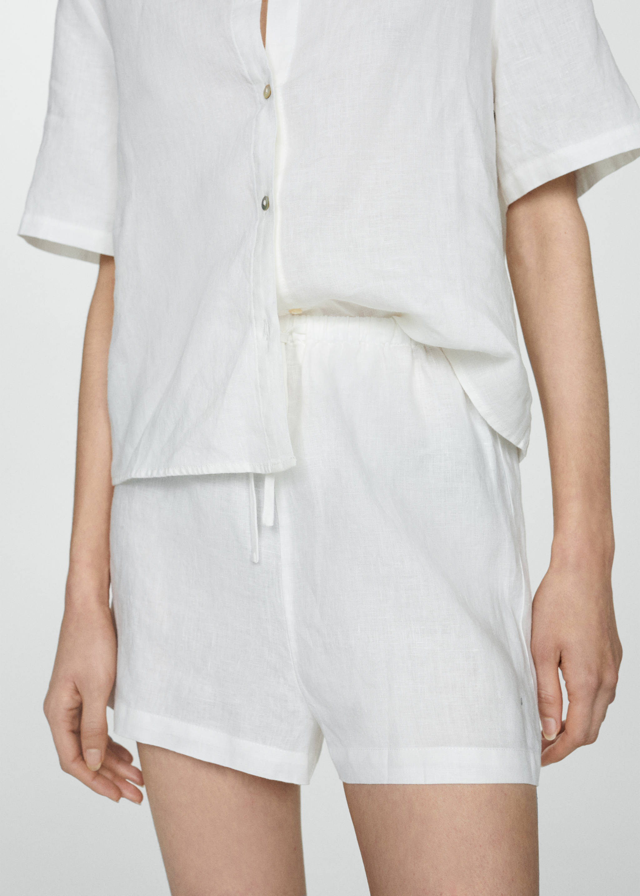 Short pijama lino - Plano medio