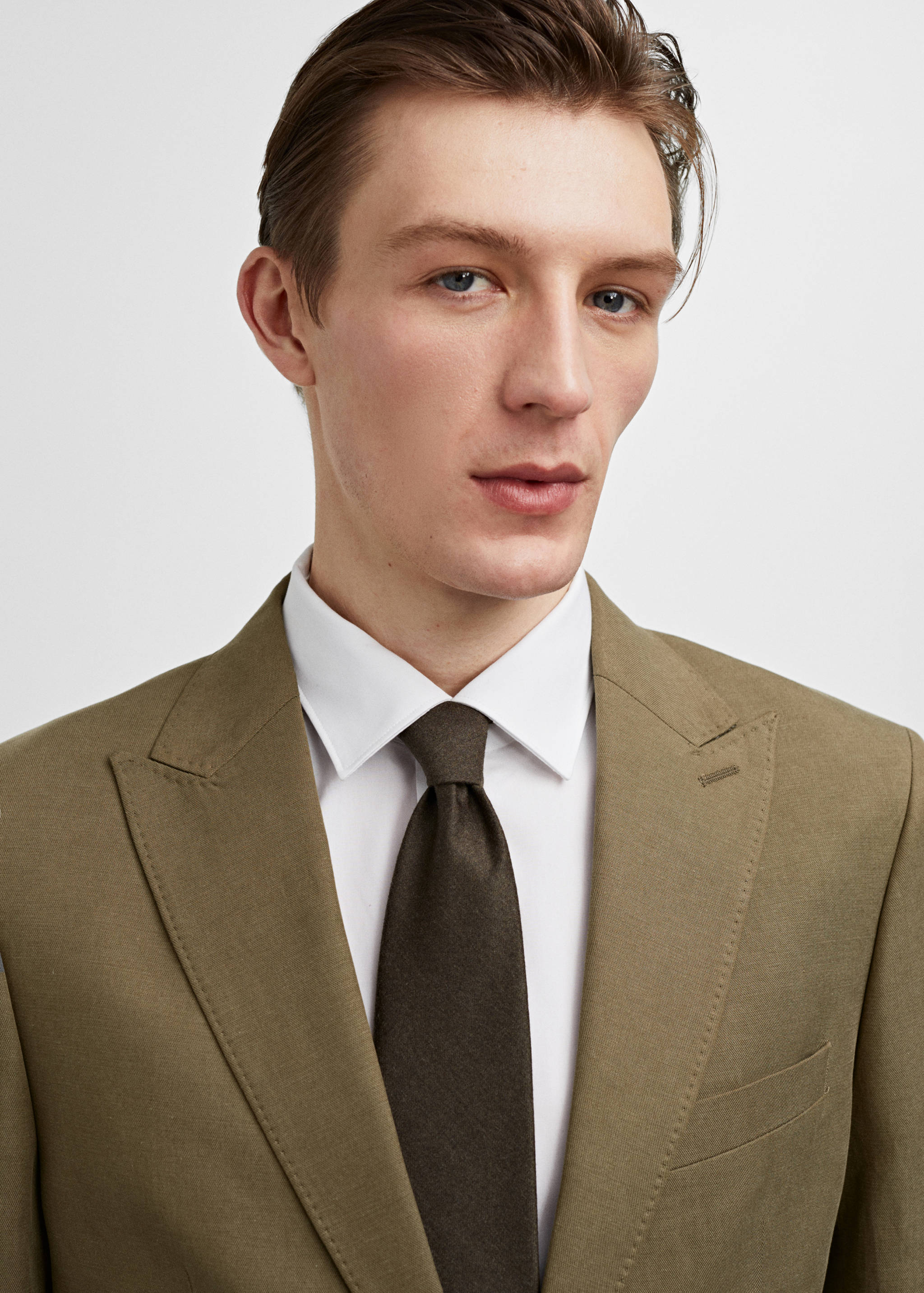 Slim-fit linen and cotton suit jacket - Details of the article 1