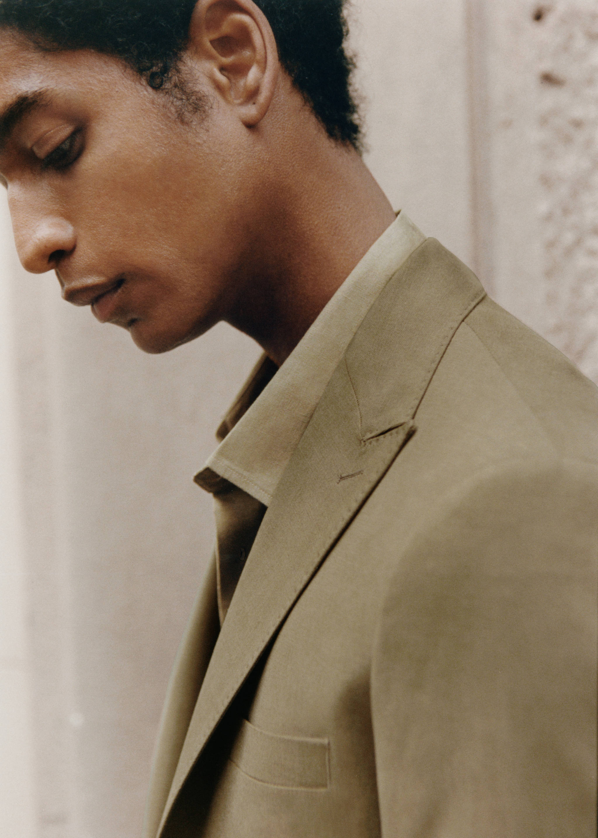 Slim-fit linen and cotton suit jacket - Details of the article 9