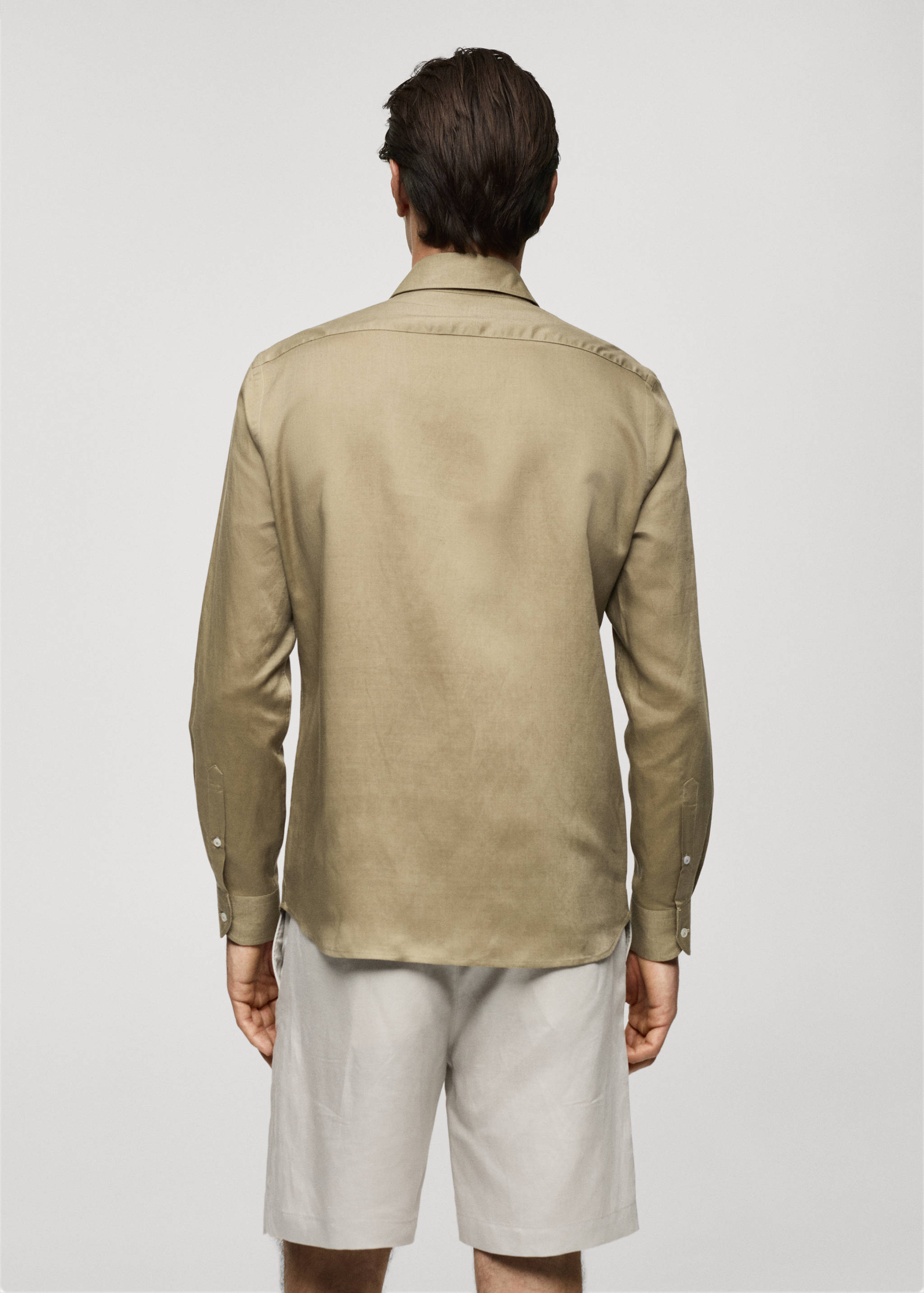 Regular-fit 100% linen shirt - Reverse of the article
