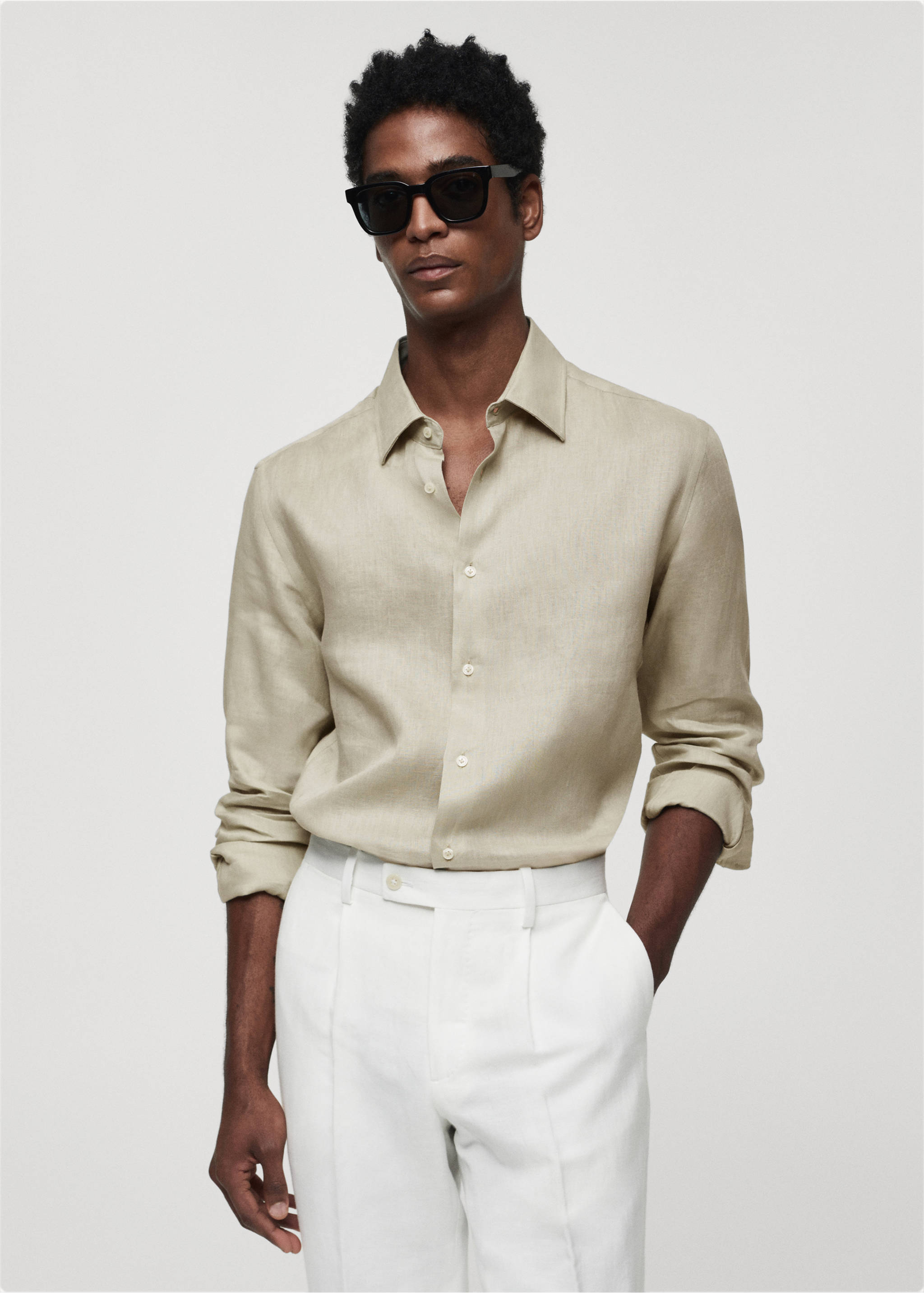 Regular-fit 100% linen shirt - Medium plane, Aqua Green. Ref: 67096311-00.