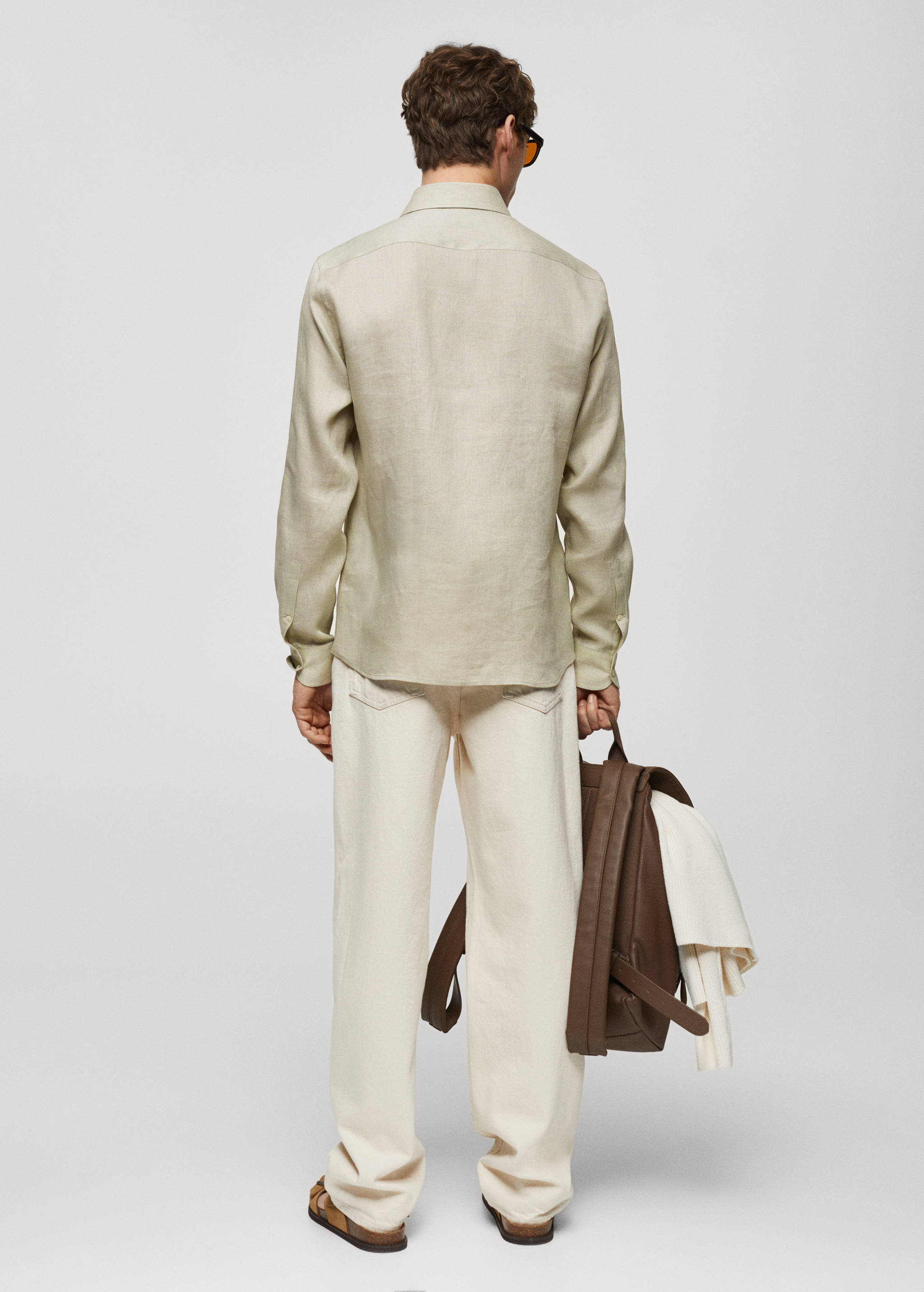 Regular-fit 100% linen shirt - Reverse of the article