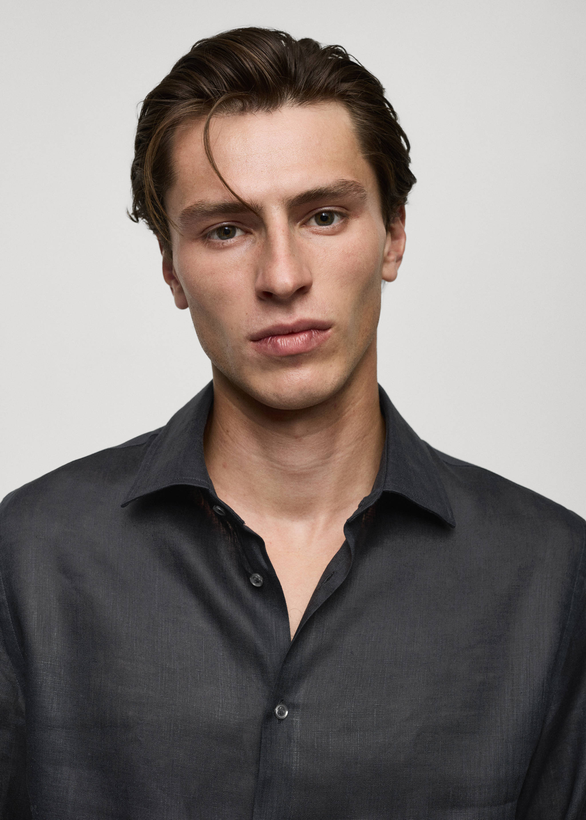 Chemise regular fit 100 % lin - Détail de l'article 1