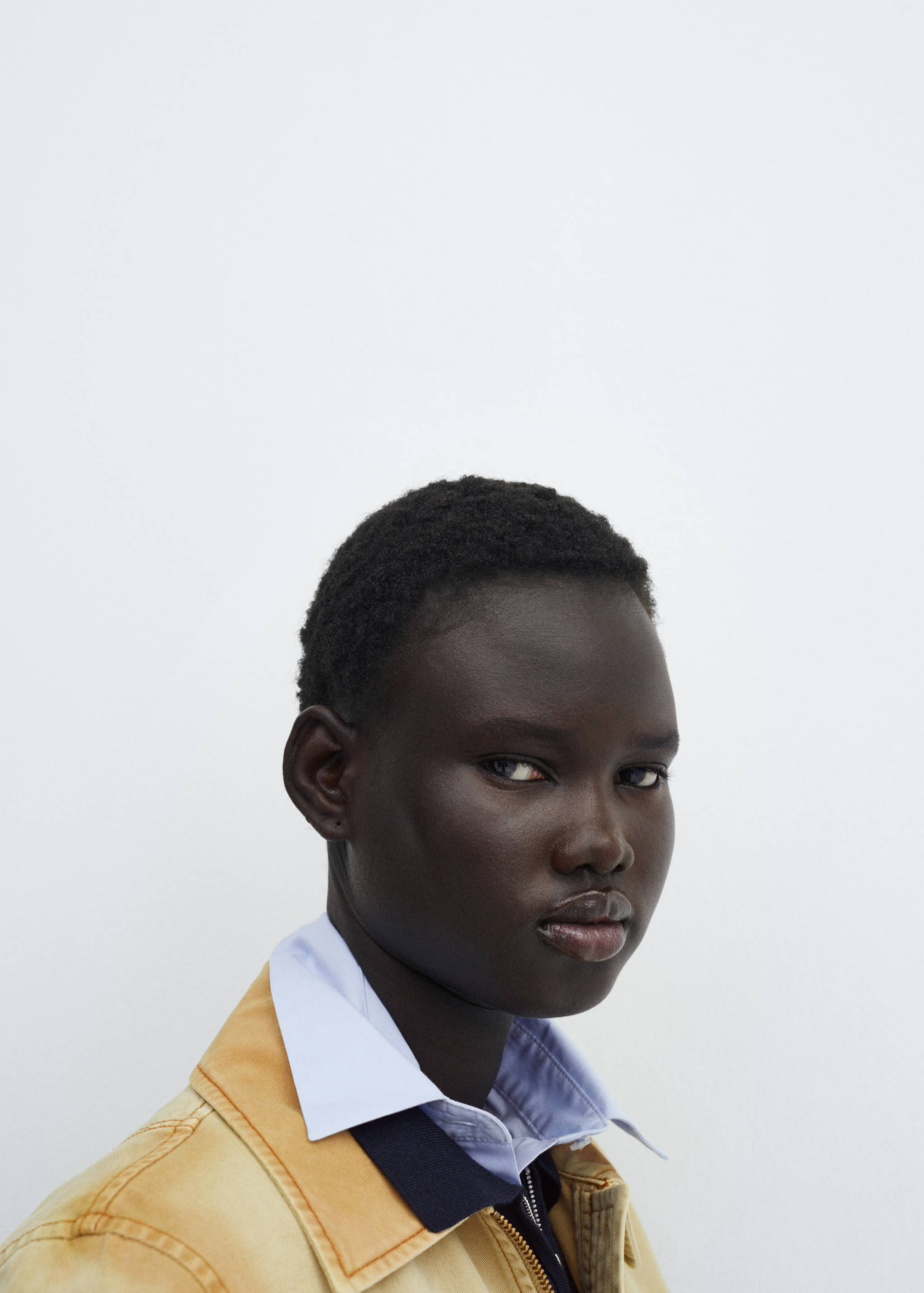 Worn-effect bomber jacket - Details of the article 1