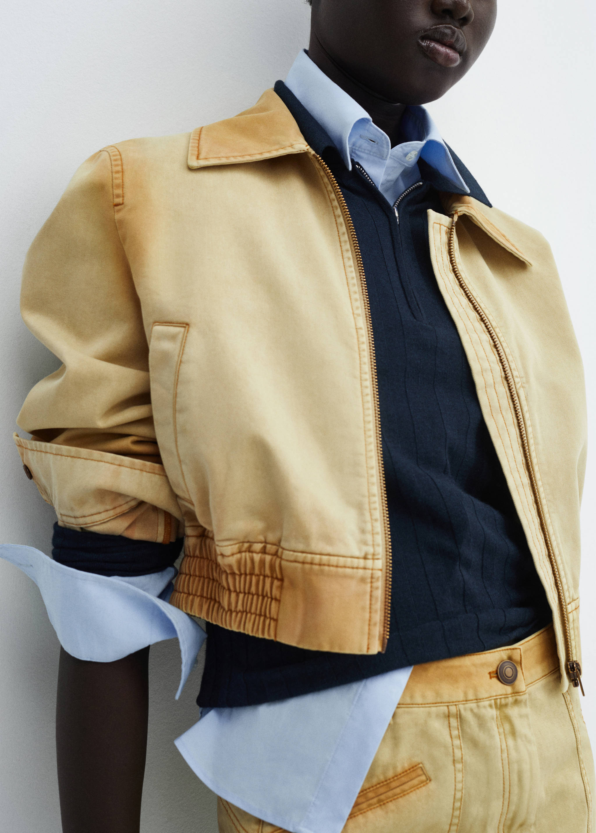 Worn-effect bomber jacket - Details of the article 6
