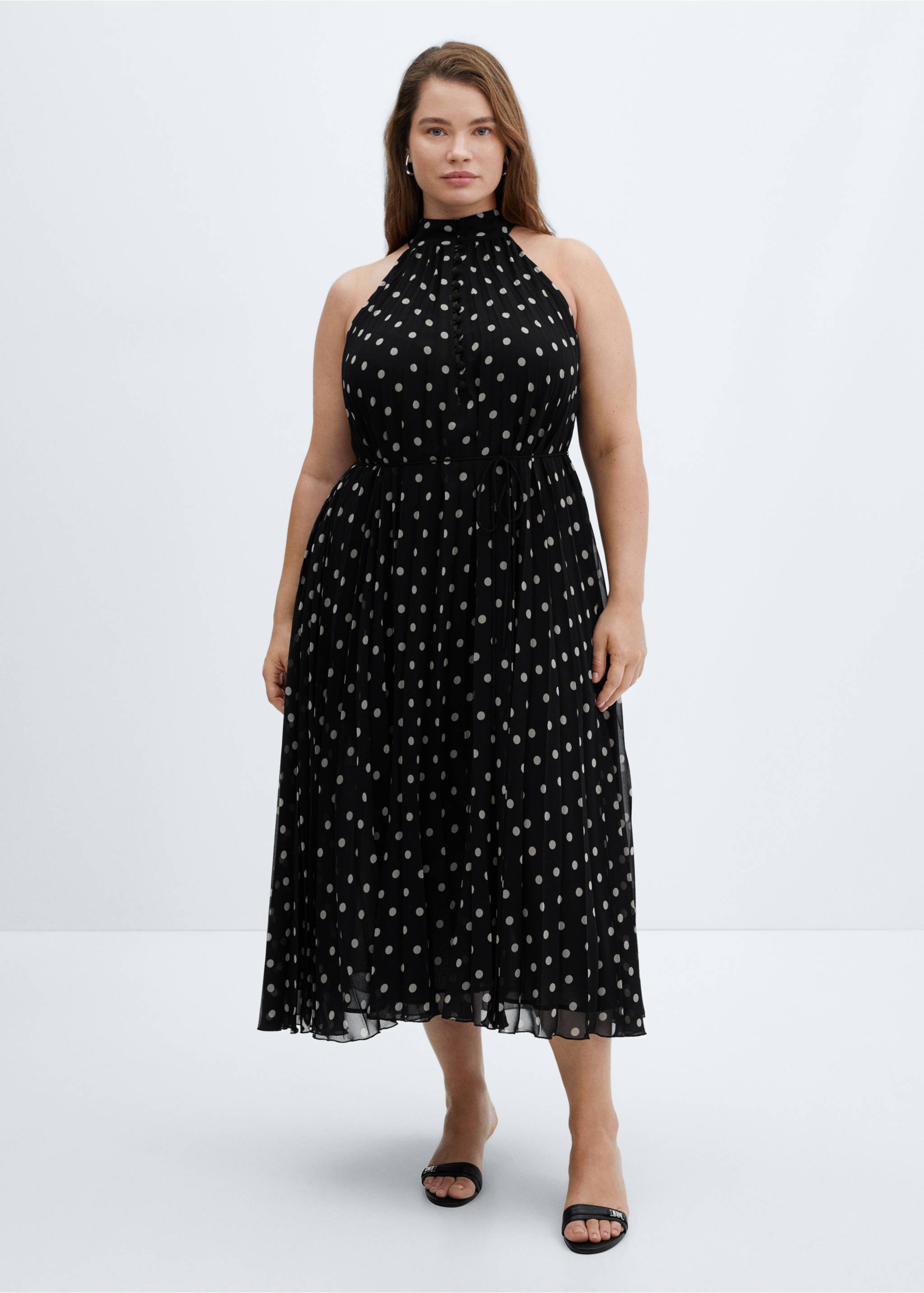 Polka-dot pleated dress - Details of the article 6, Black. Ref: 67096338-00.