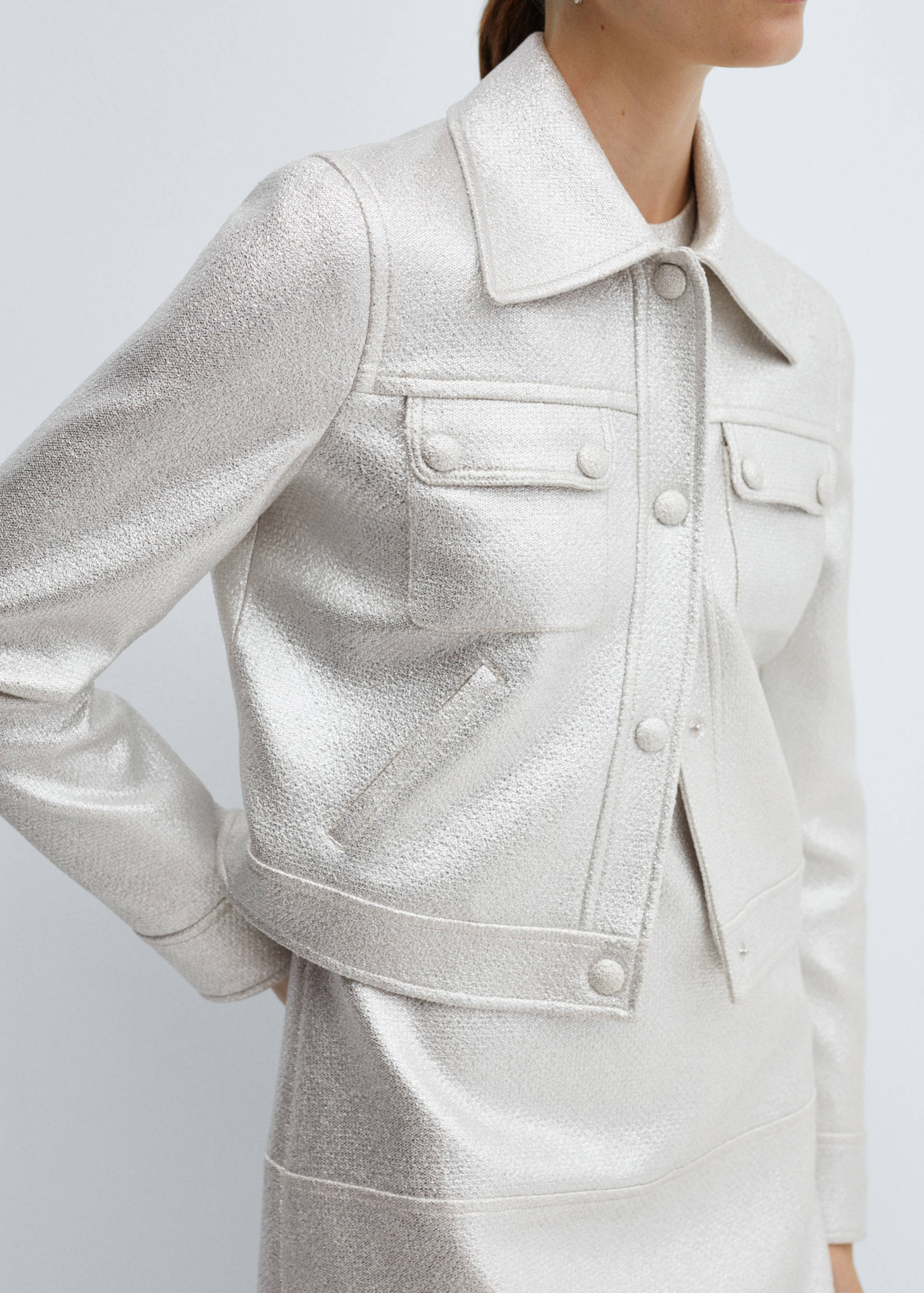 Chaqueta metalizada bolsillos - Detalle del artículo 6