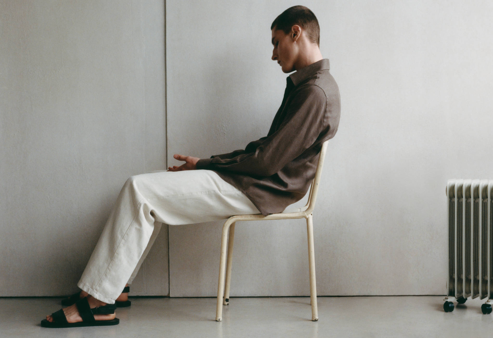Relaxed-fit linen blend pleated jeans - Panoramic plane