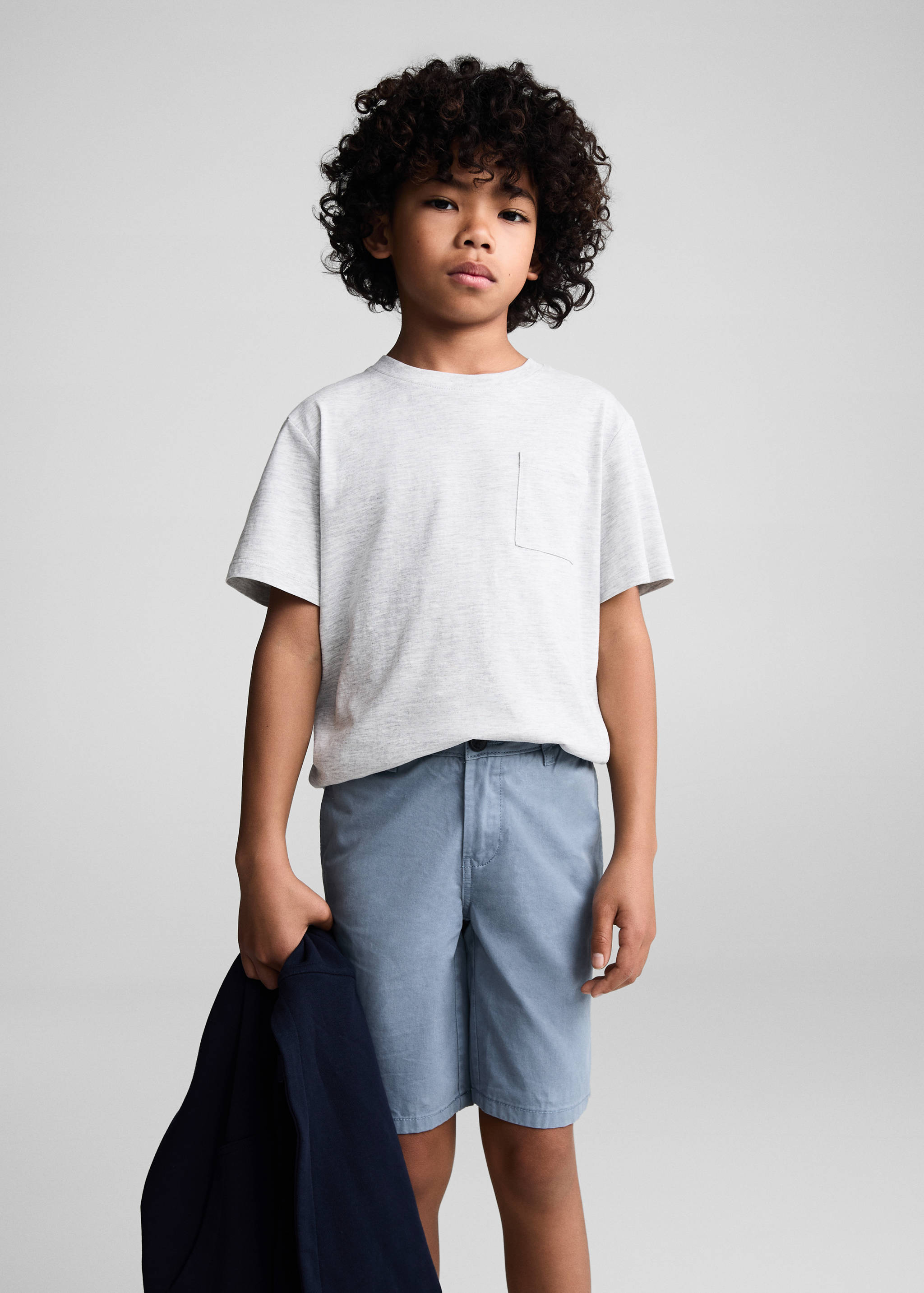 Bermuda slim-fit chino coton - Plan moyen