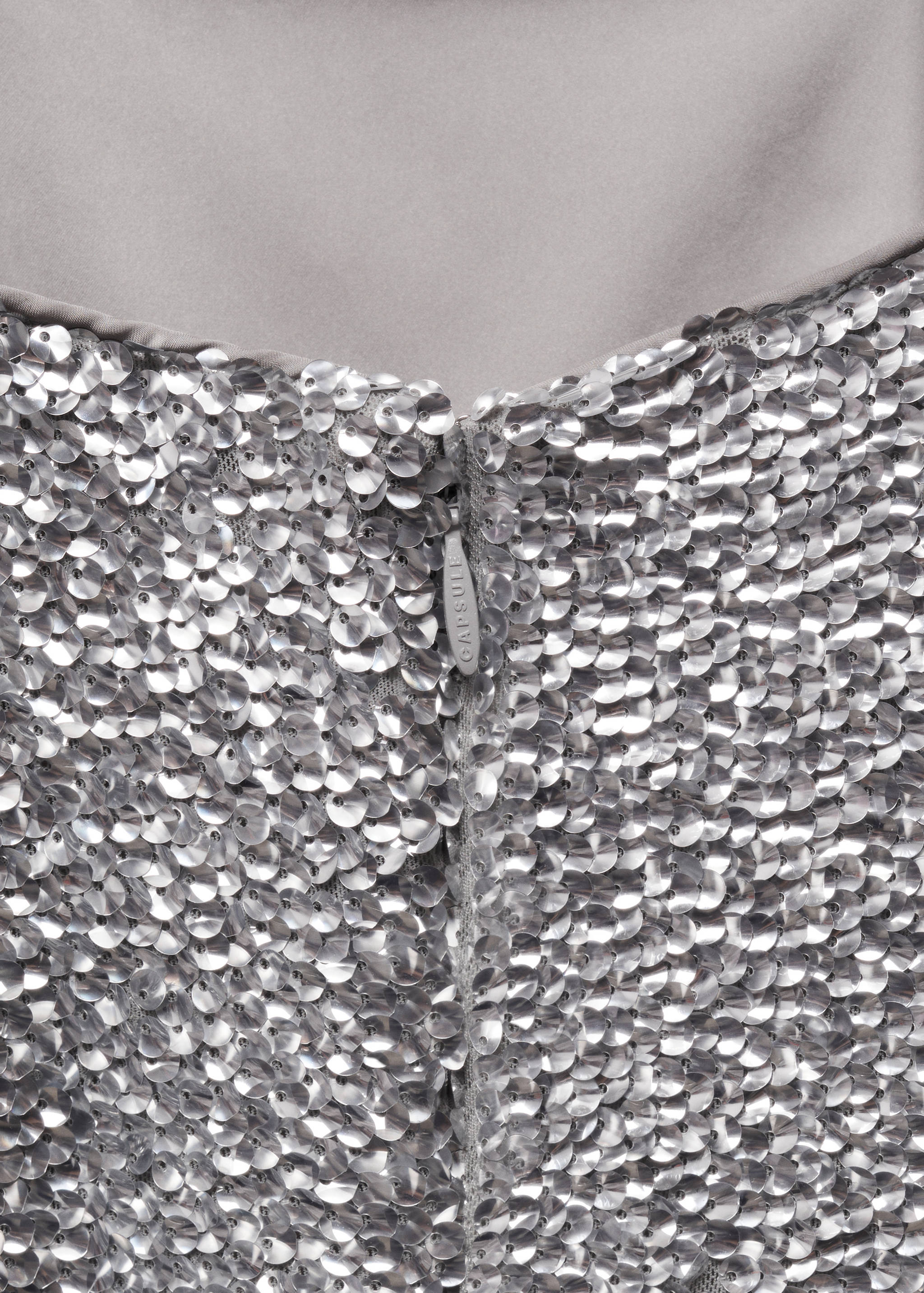 Strapless sequined dress - Details of the article 8